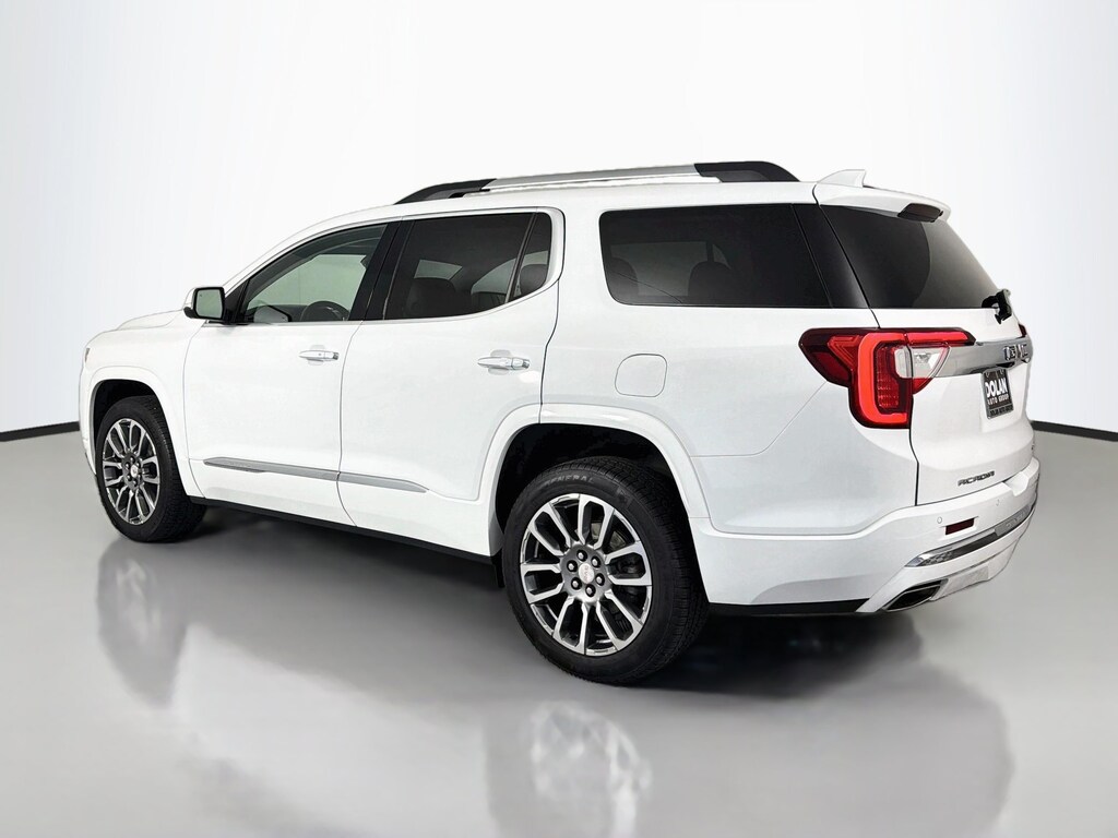 Used 2022 GMC Acadia Denali SUV