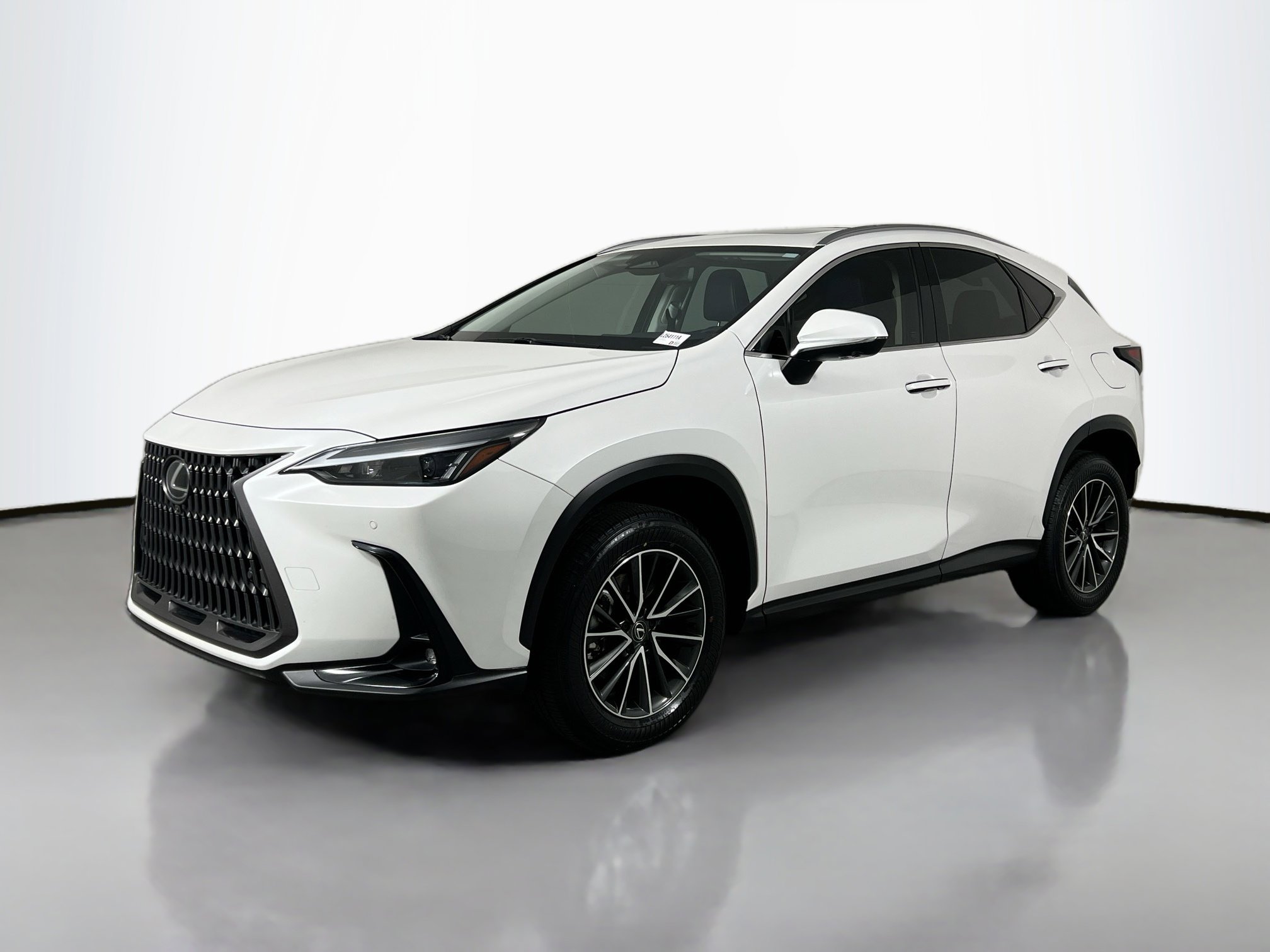 2024 Lexus NX 350 Premium photo 2