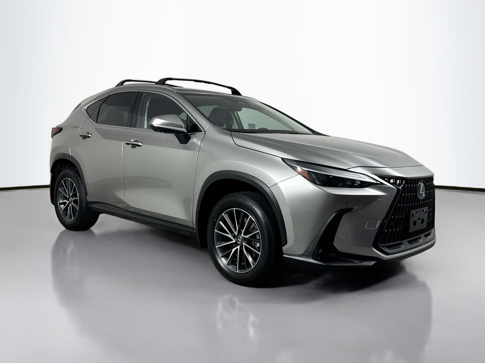 2025 Lexus NX 350h's photo
