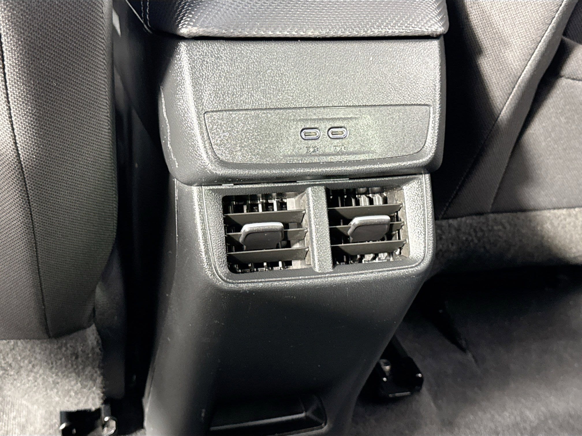 2025 Chevrolet Equinox LT - Photo 29