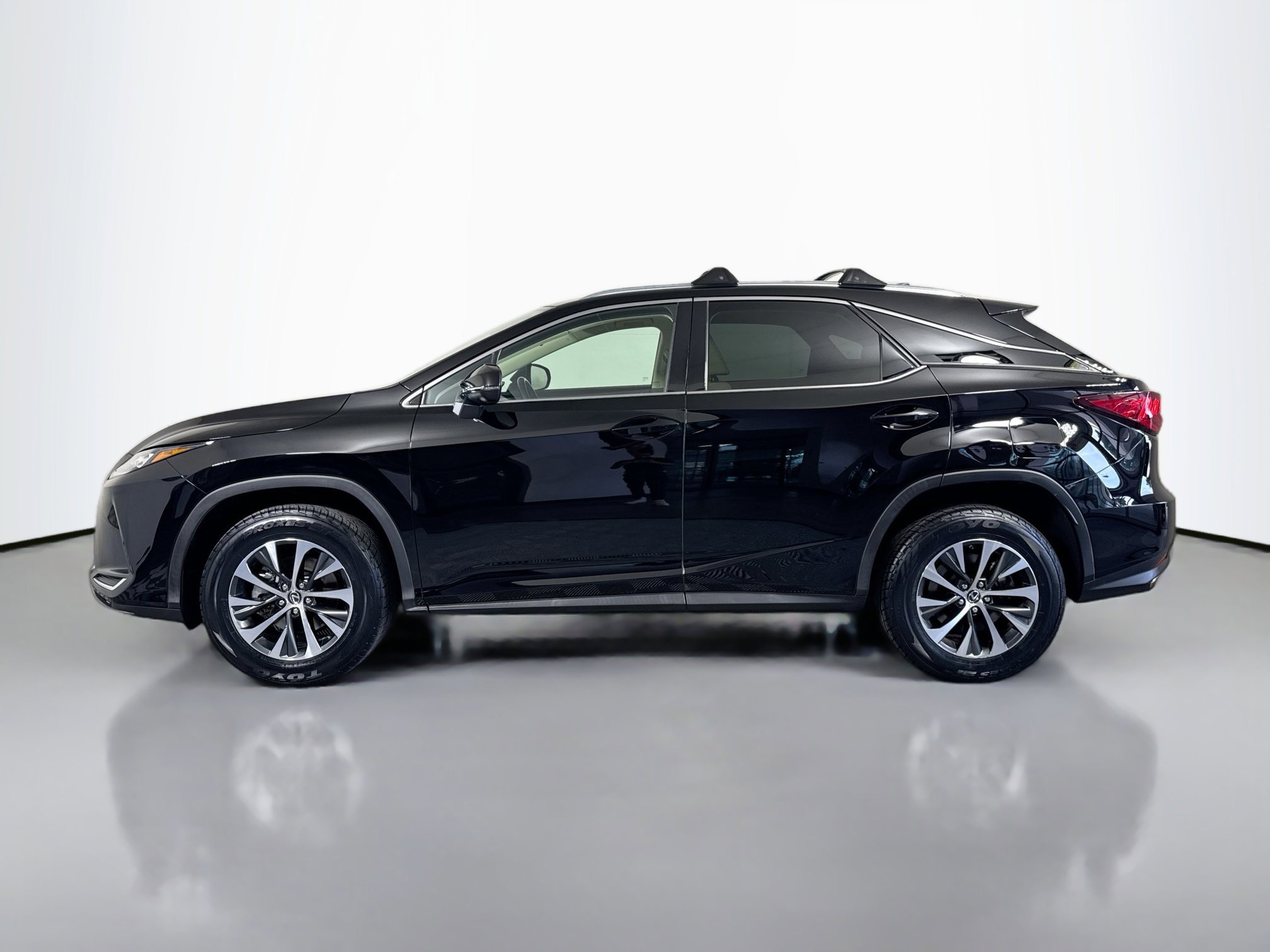 2021 Lexus RX 350 photo 2