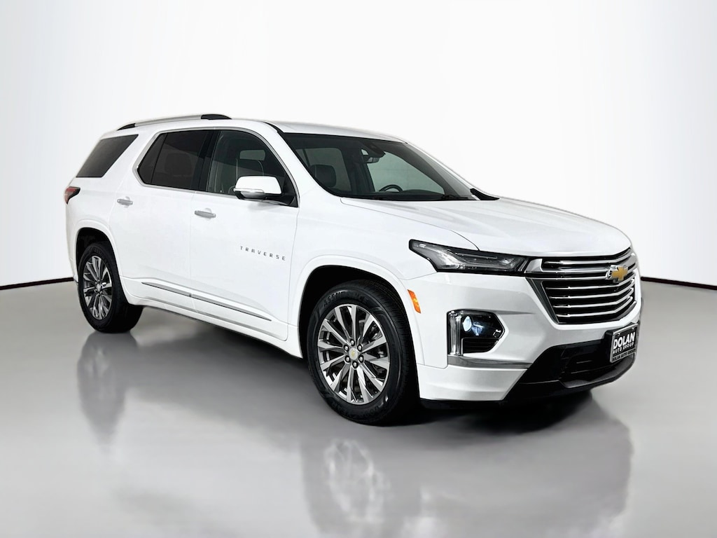 Used 2023 Chevrolet Traverse Premier SUV