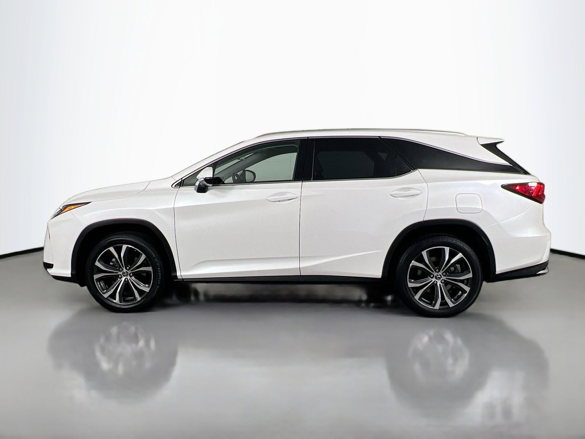 2018 Lexus RX 350L Premium photo 2