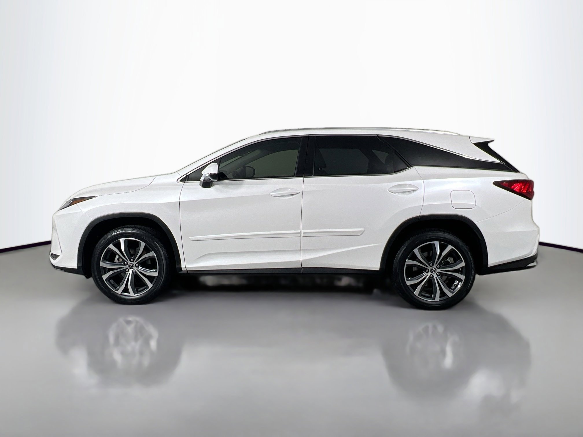2022 Lexus RX 350L photo 2