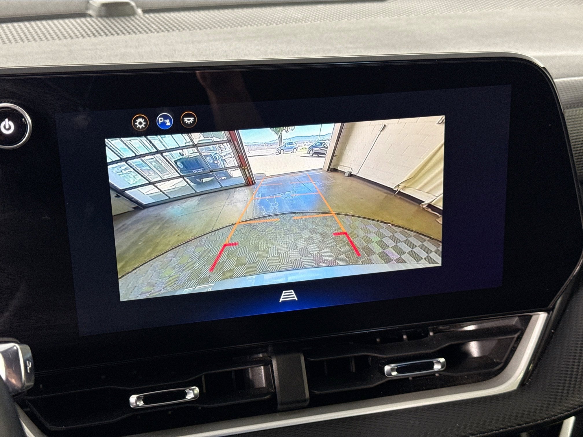 2025 Chevrolet Equinox LT - Photo 16