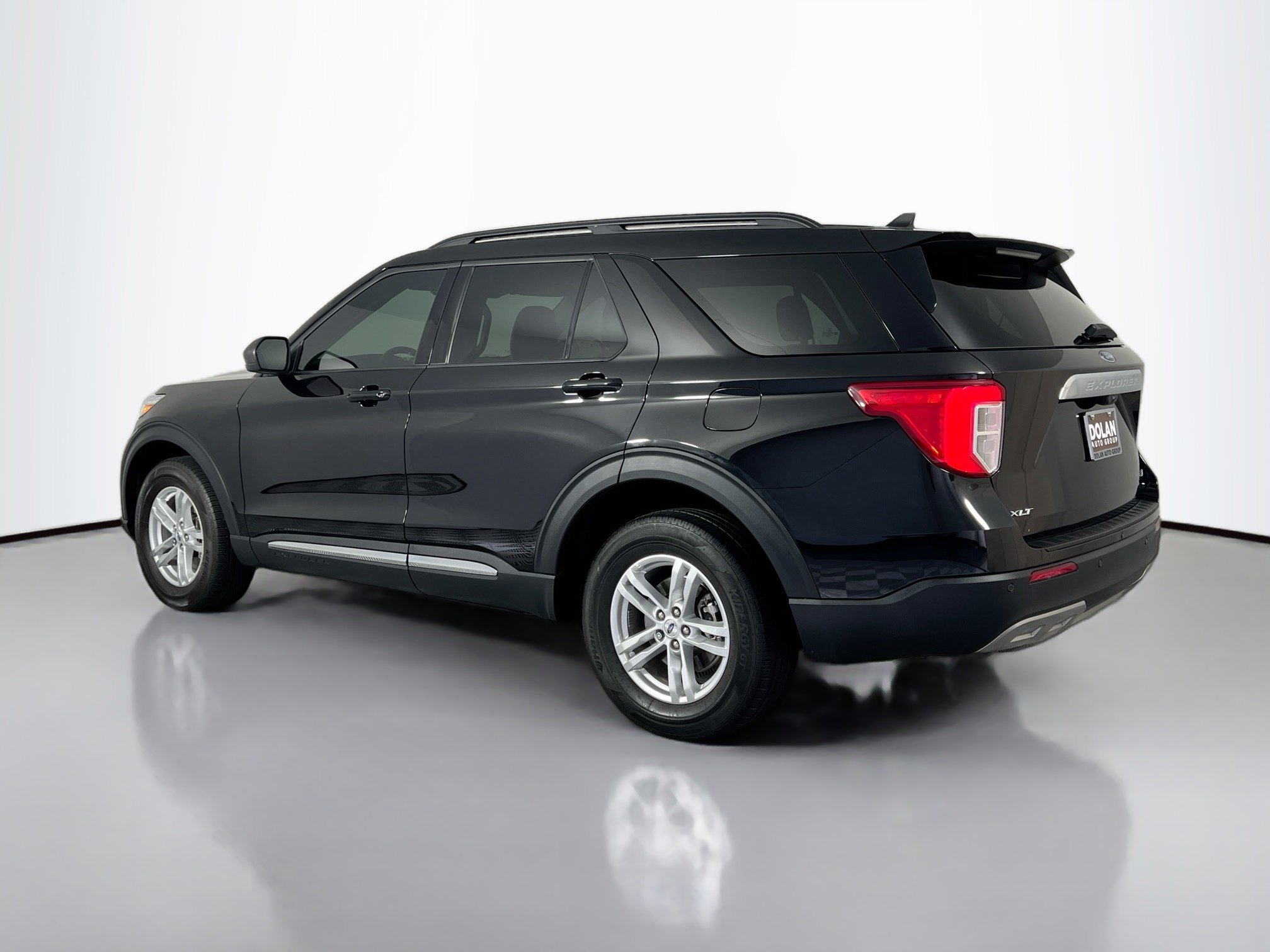 2023 Ford Explorer XLT photo 4