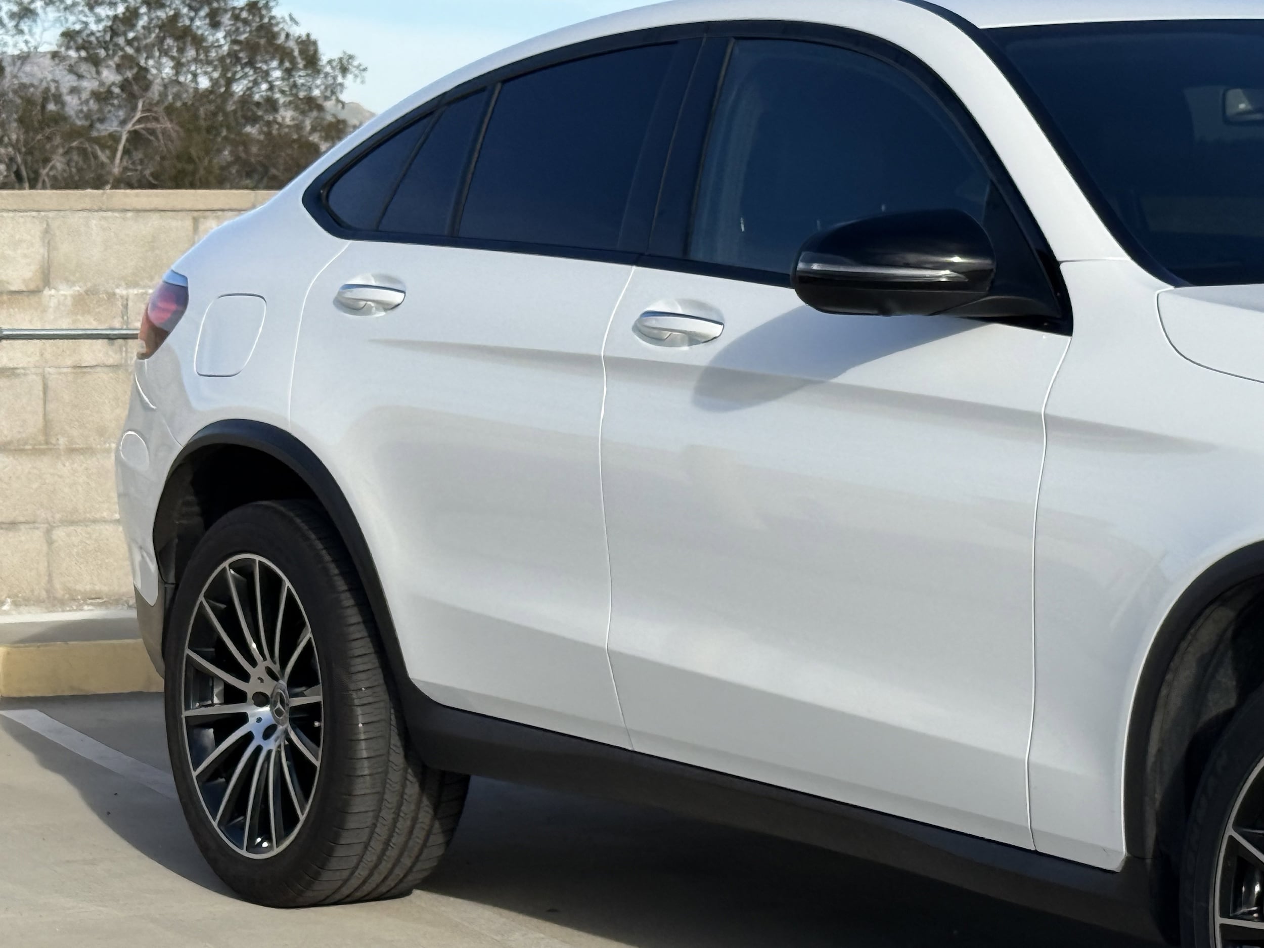 2022 Mercedes-Benz GLC 300 4MATIC photo 4