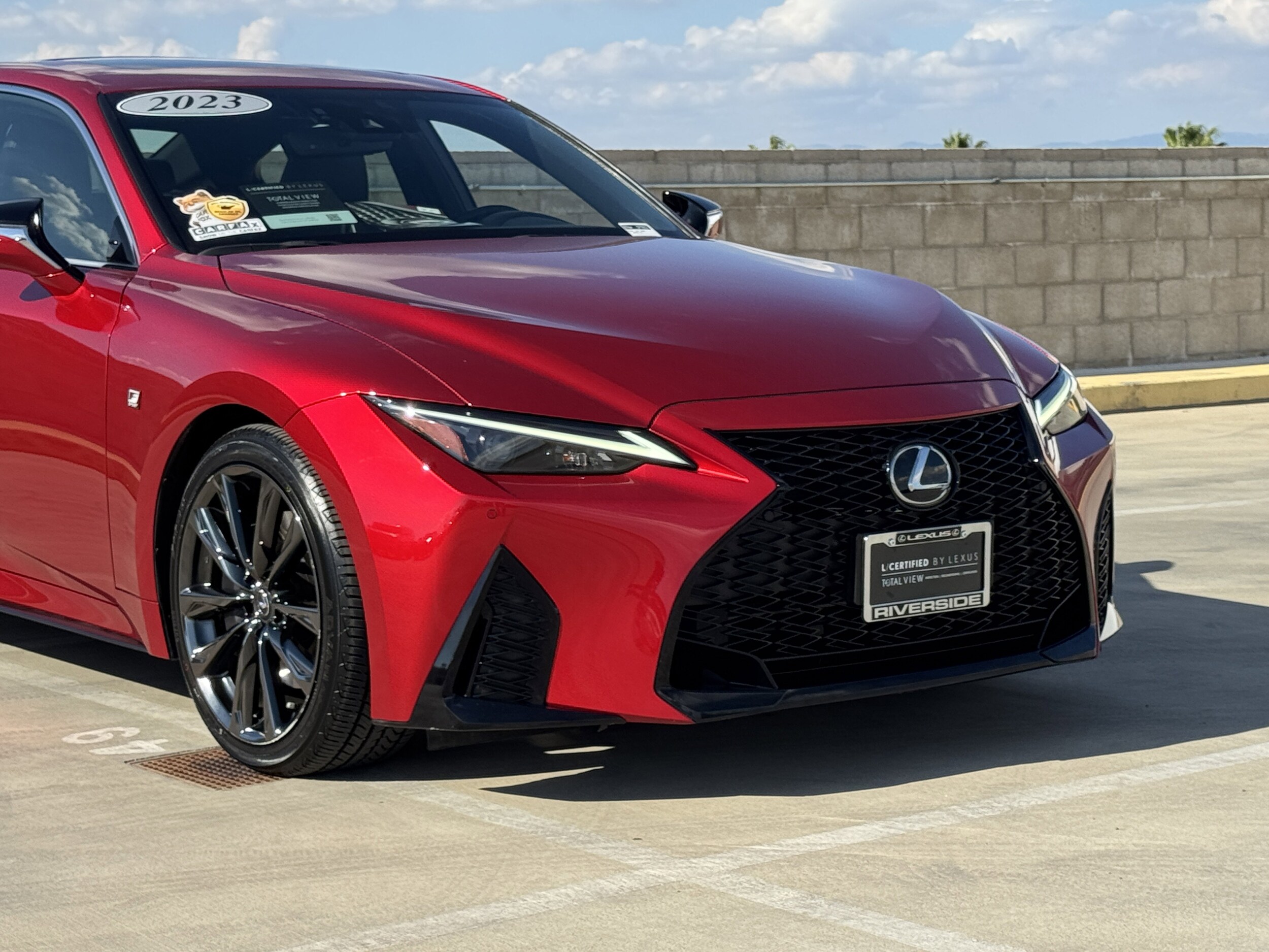 2023 Lexus IS 350 F SPORT photo 3