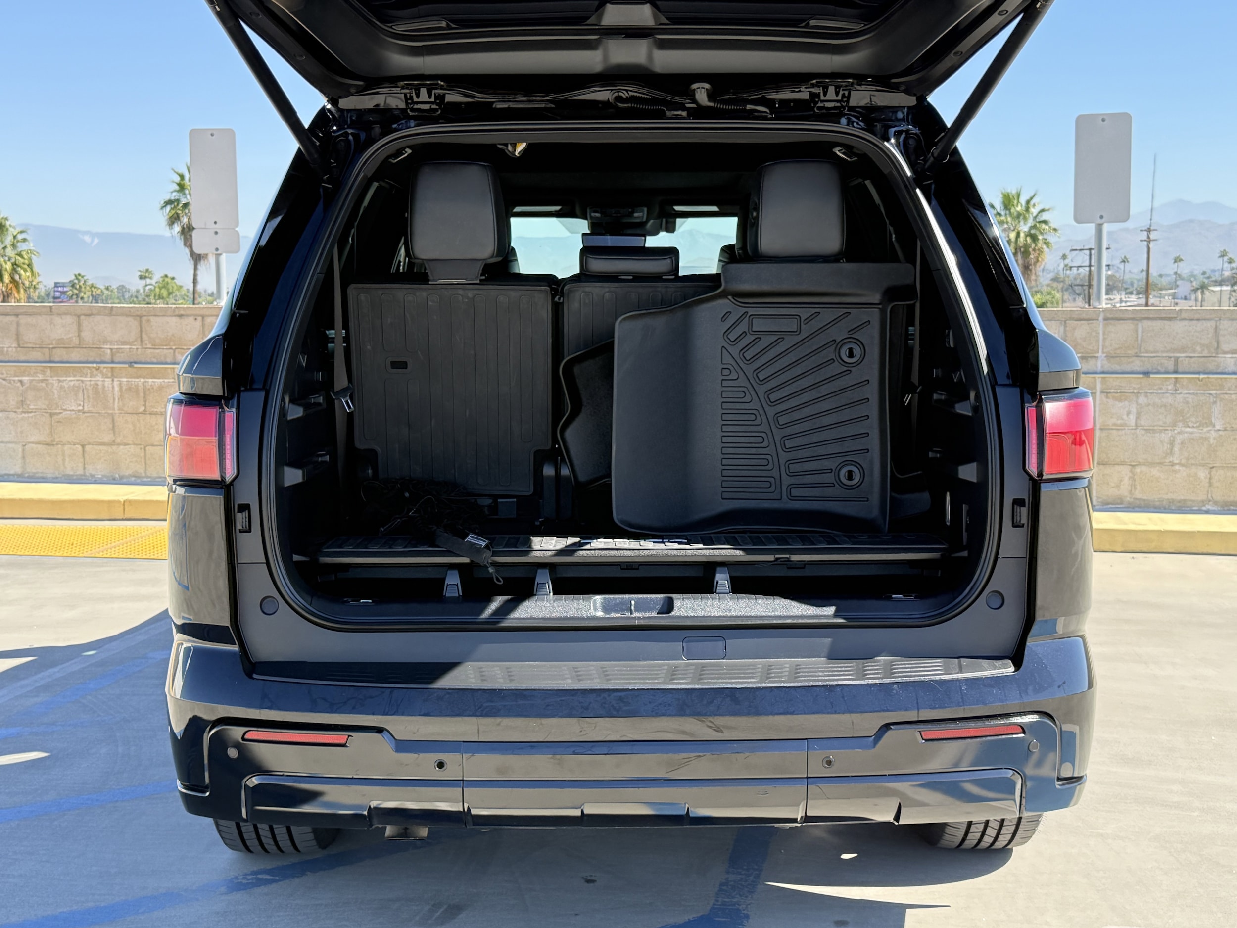 2024 Toyota Sequoia Platinum - Photo 13