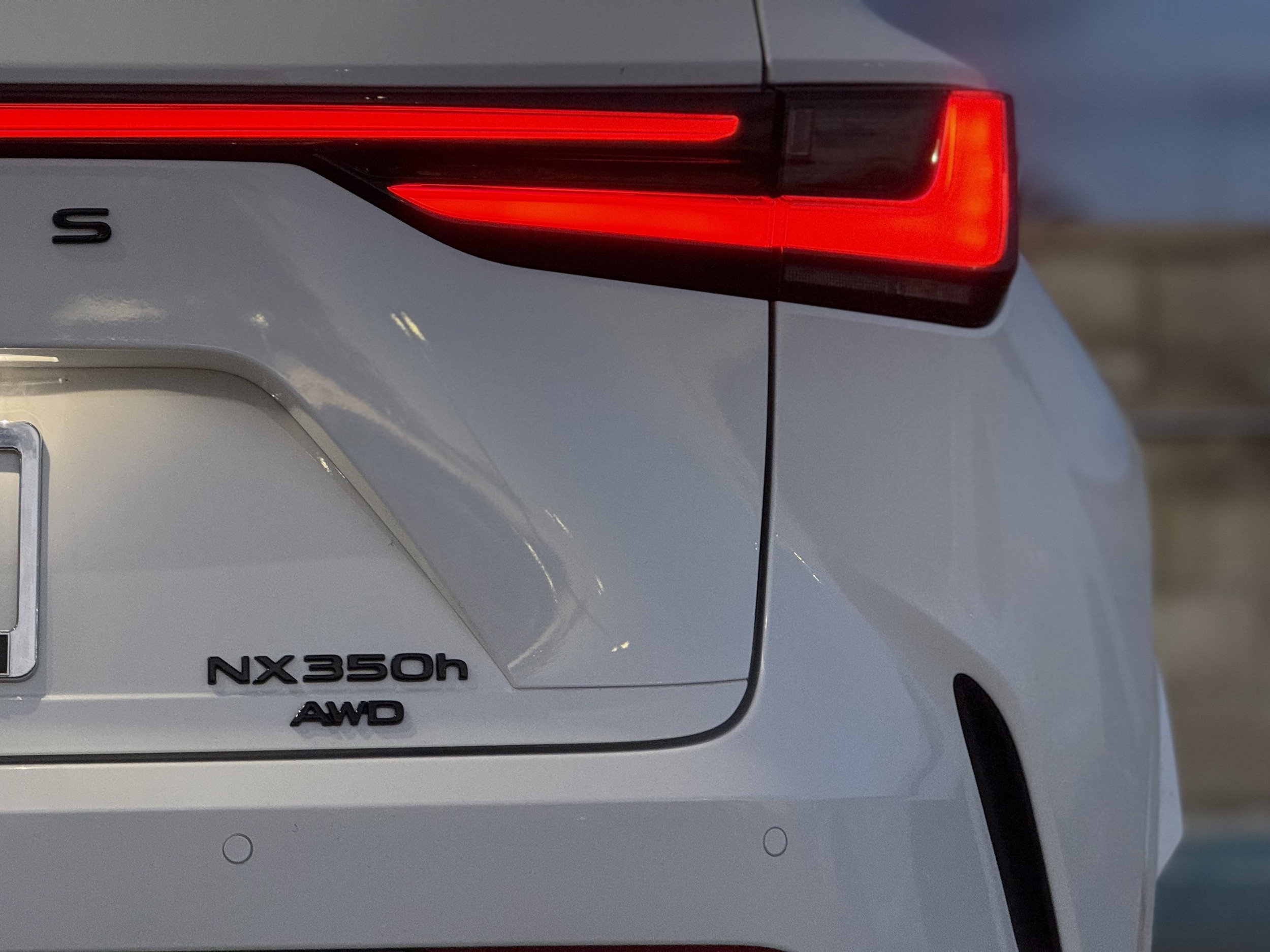 2026 Lexus NX 350h F-Sport - Photo 12