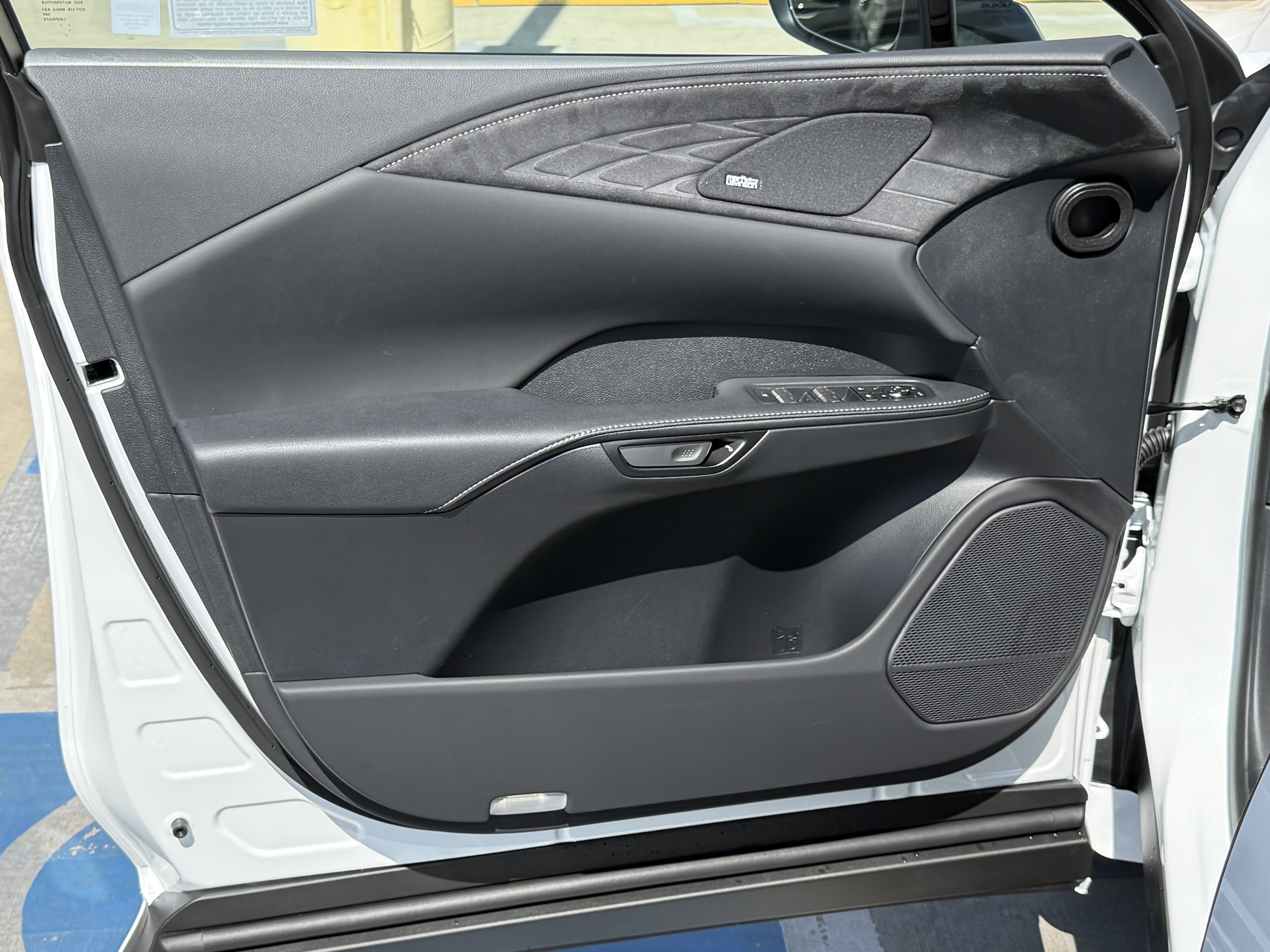 2026 Lexus RX 500h F-Sport - Photo 16