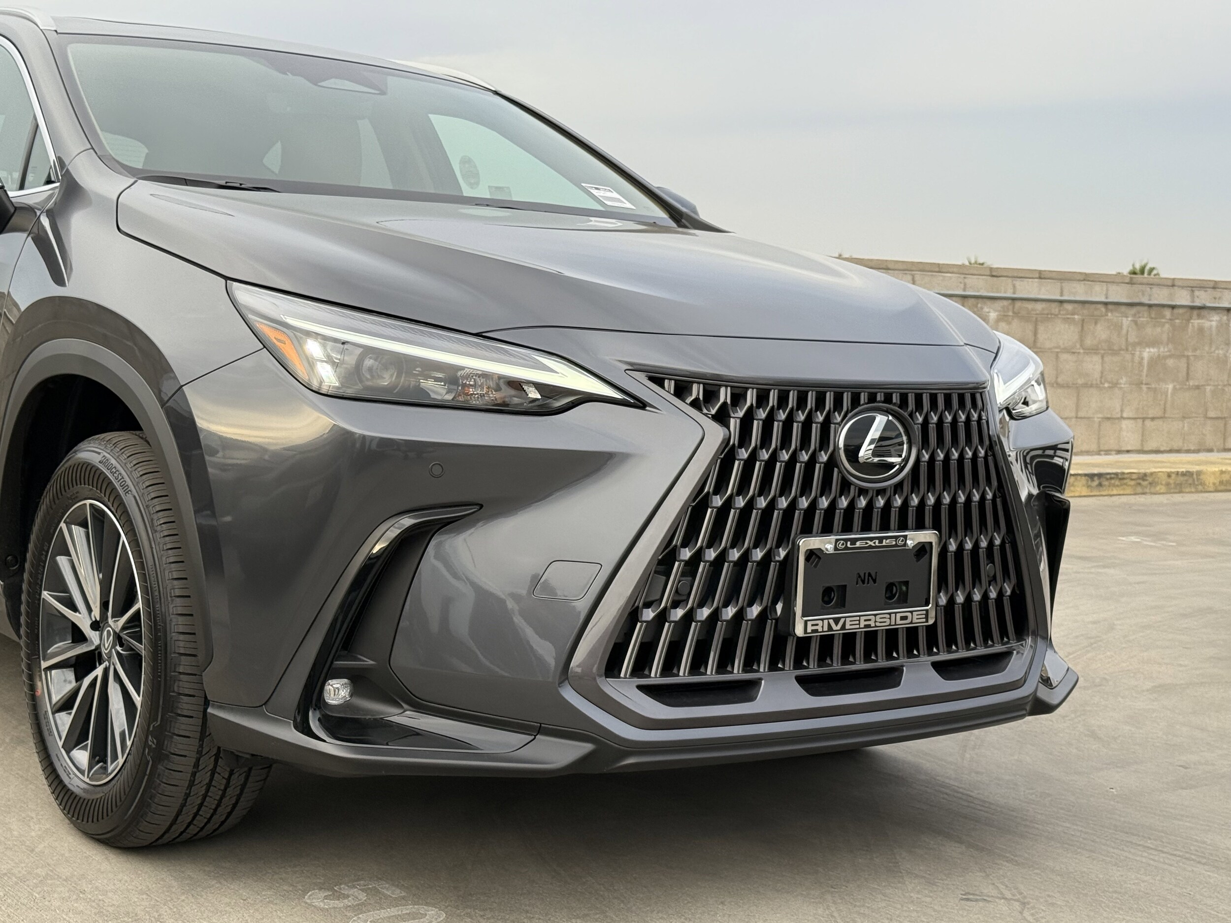 2026 Lexus NX 350 photo 3