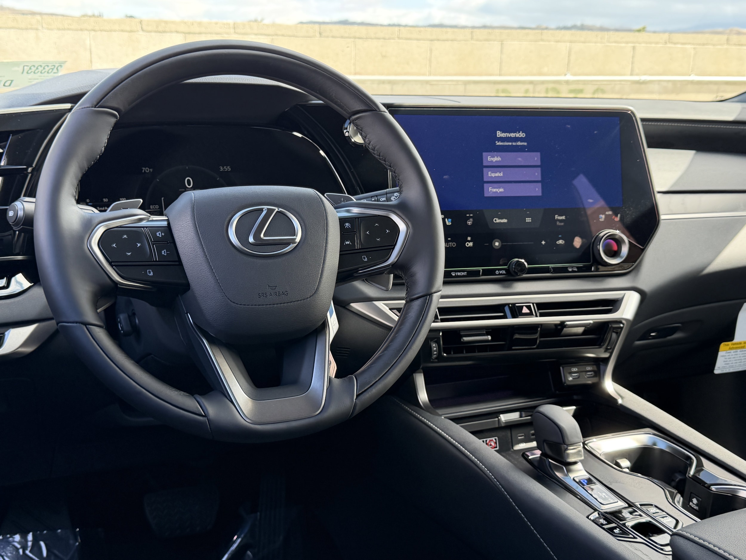 2026 Lexus RX 450h+ Luxury - Photo 23