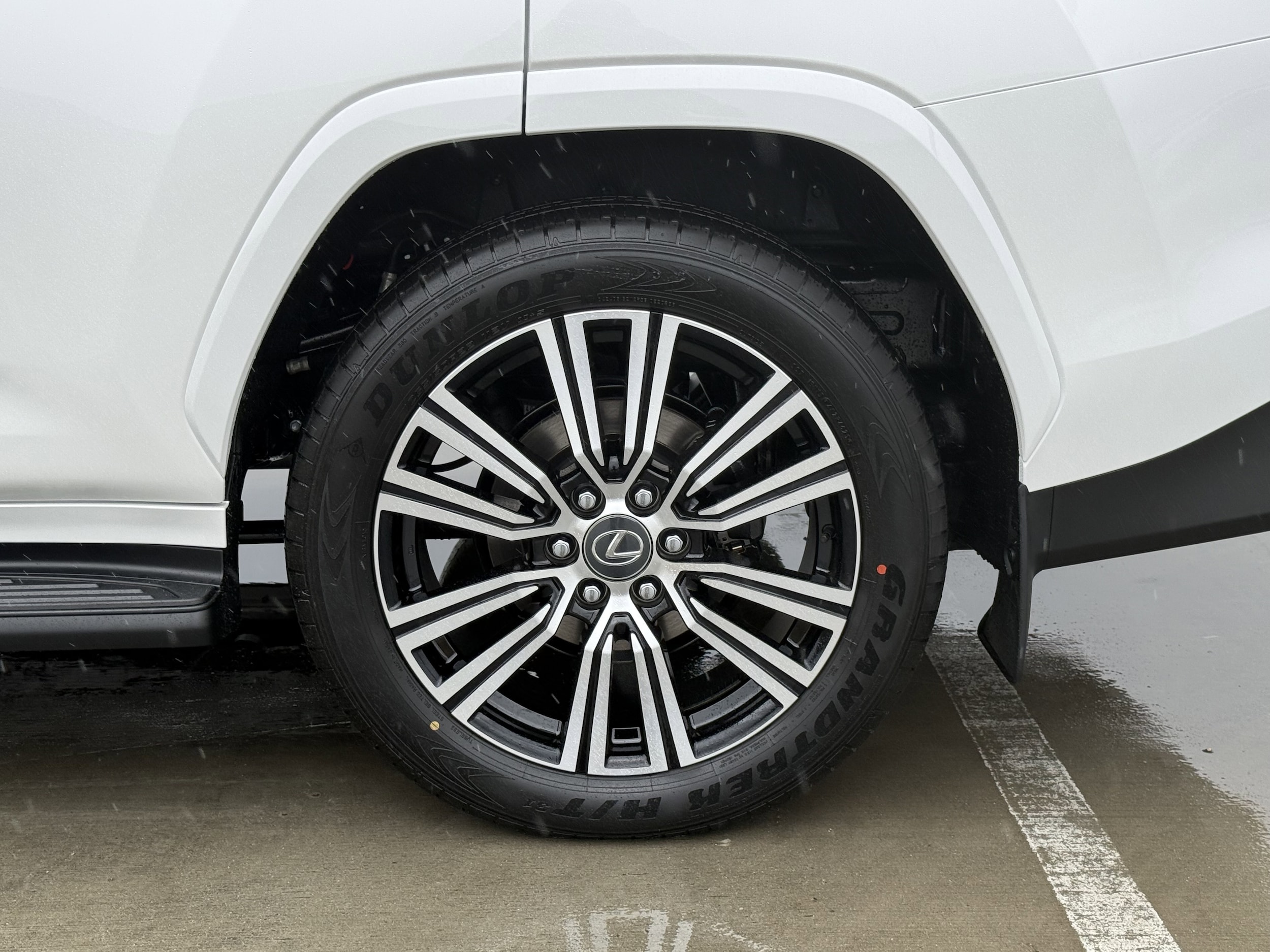 2026 Lexus LX 600 Luxury - Photo 15