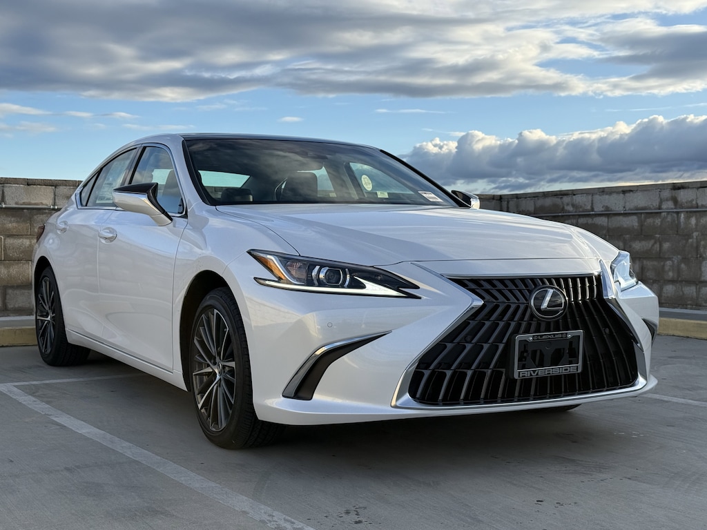 New 2025 Lexus ES ES 350 SEDAN