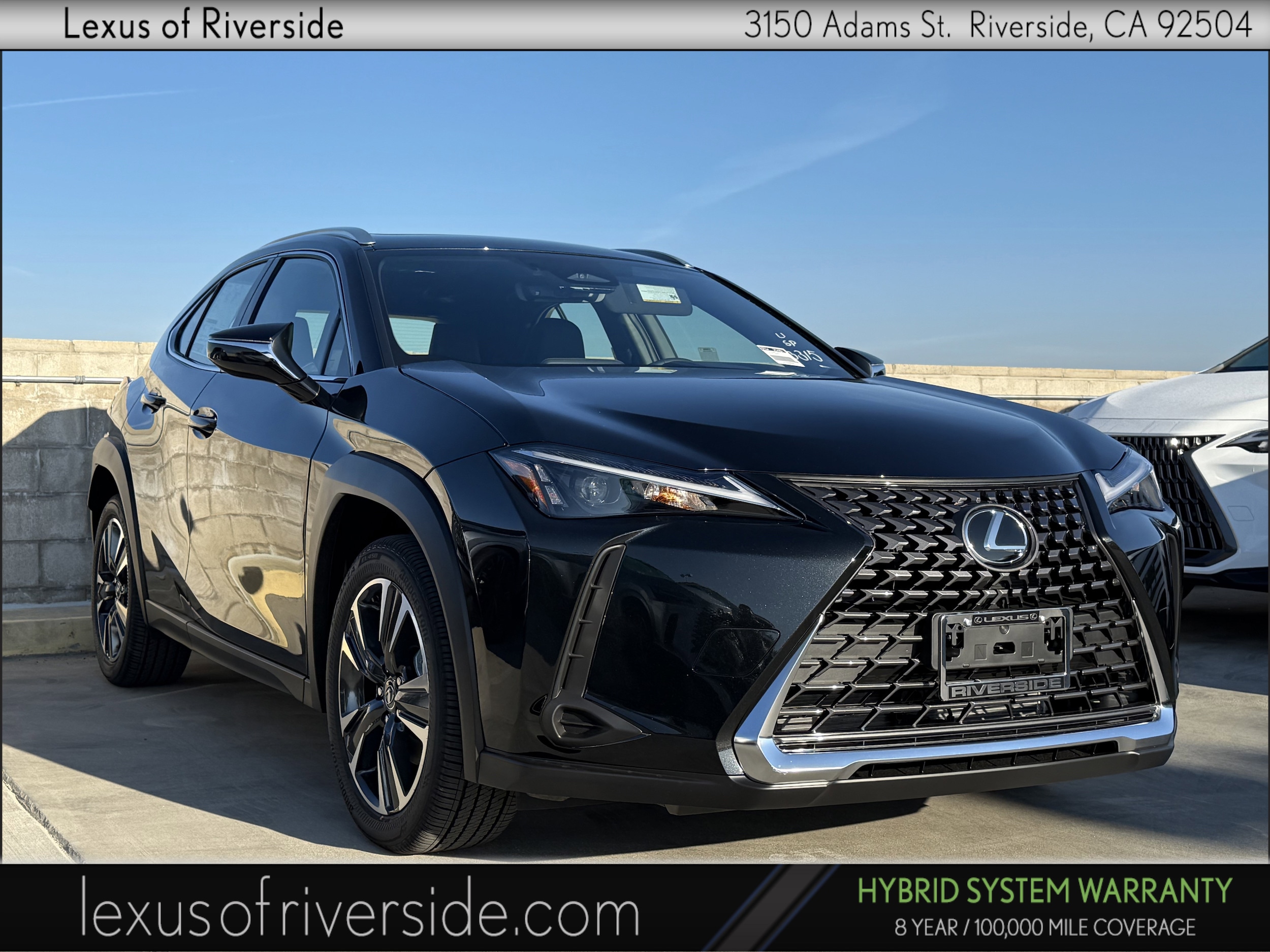 2025 Lexus UX Hybrid 300h's photo