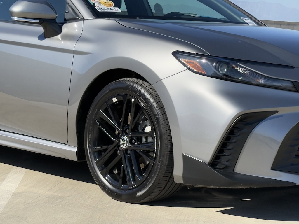 Used 2025 Toyota Camry SE Sedan