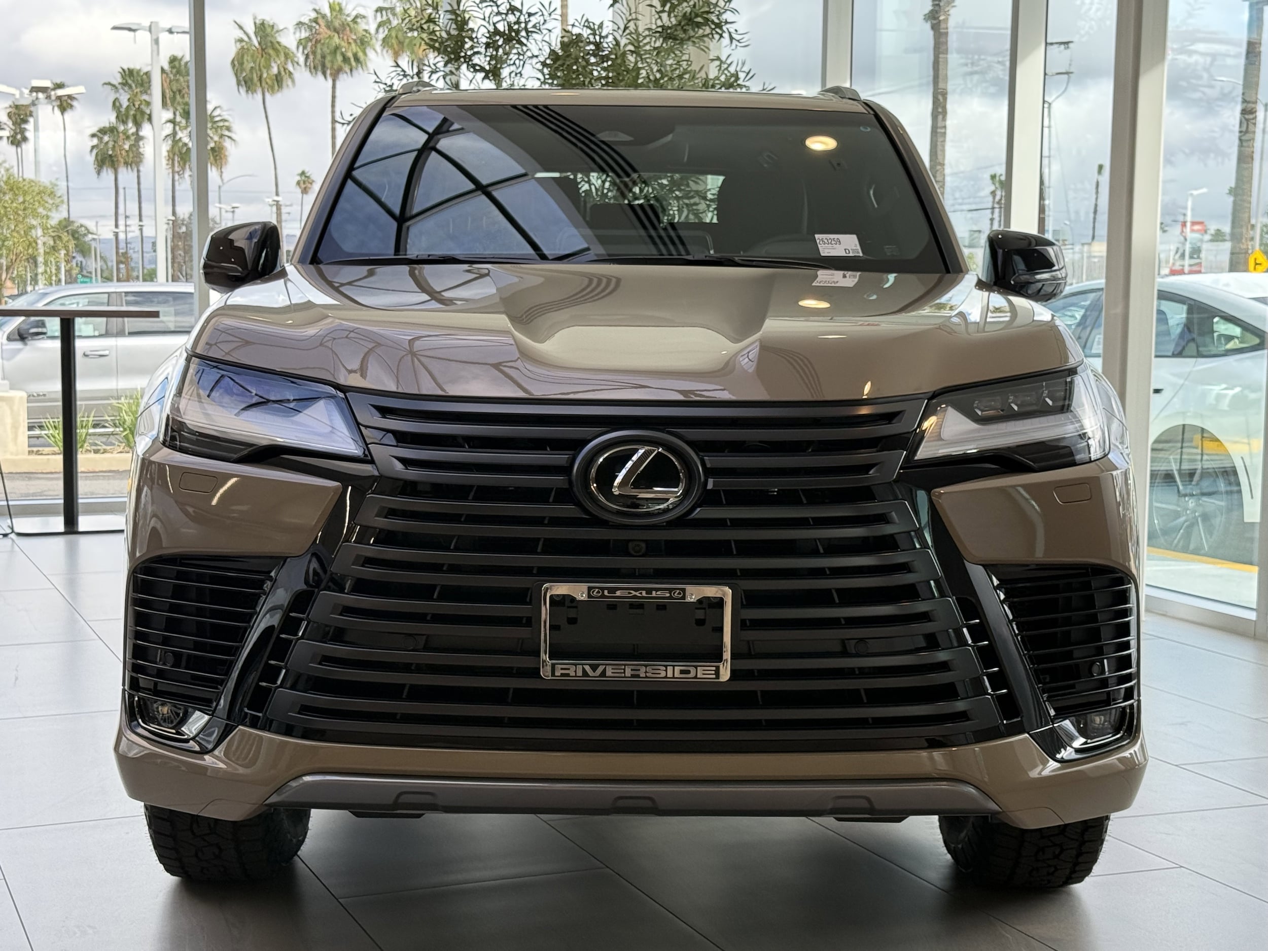 2026 Lexus LX 700h Overtrail - Photo 6