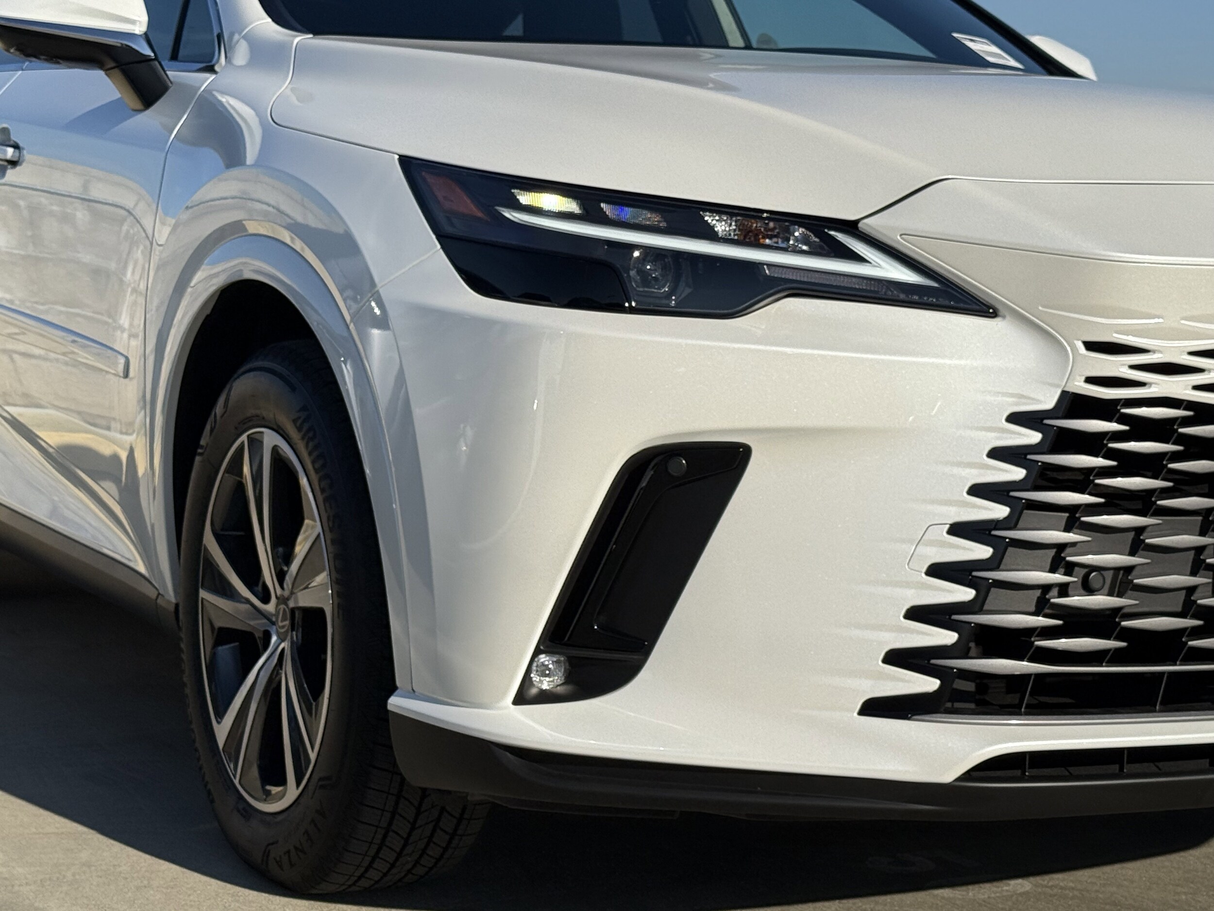 2026 Lexus RX 350 Premium photo 4