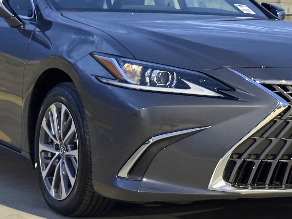 New 2025 Lexus ES ES 350 SEDAN
