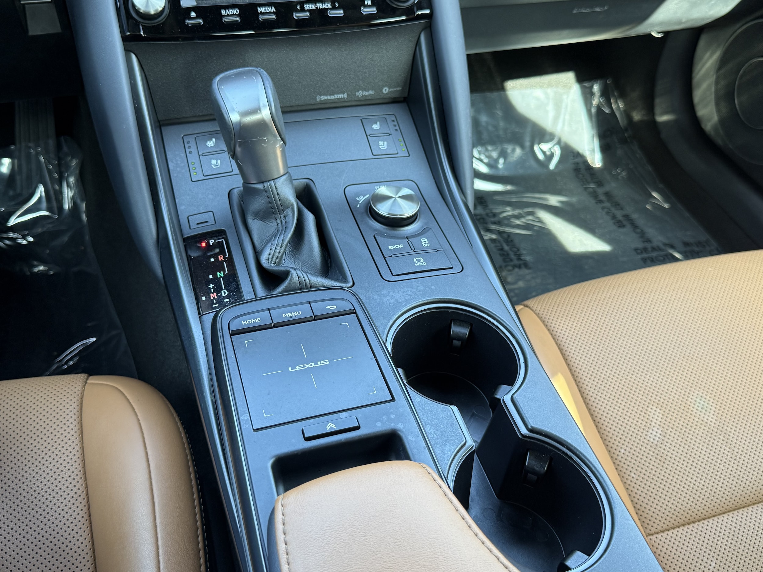 2024 Lexus IS 300 - Photo 26