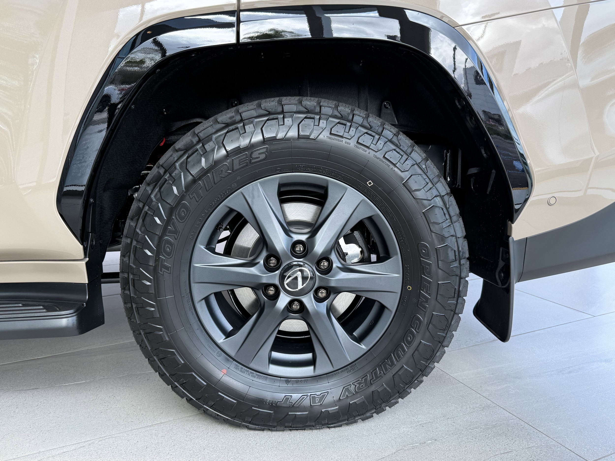 2026 Lexus LX 700h Overtrail - Photo 15