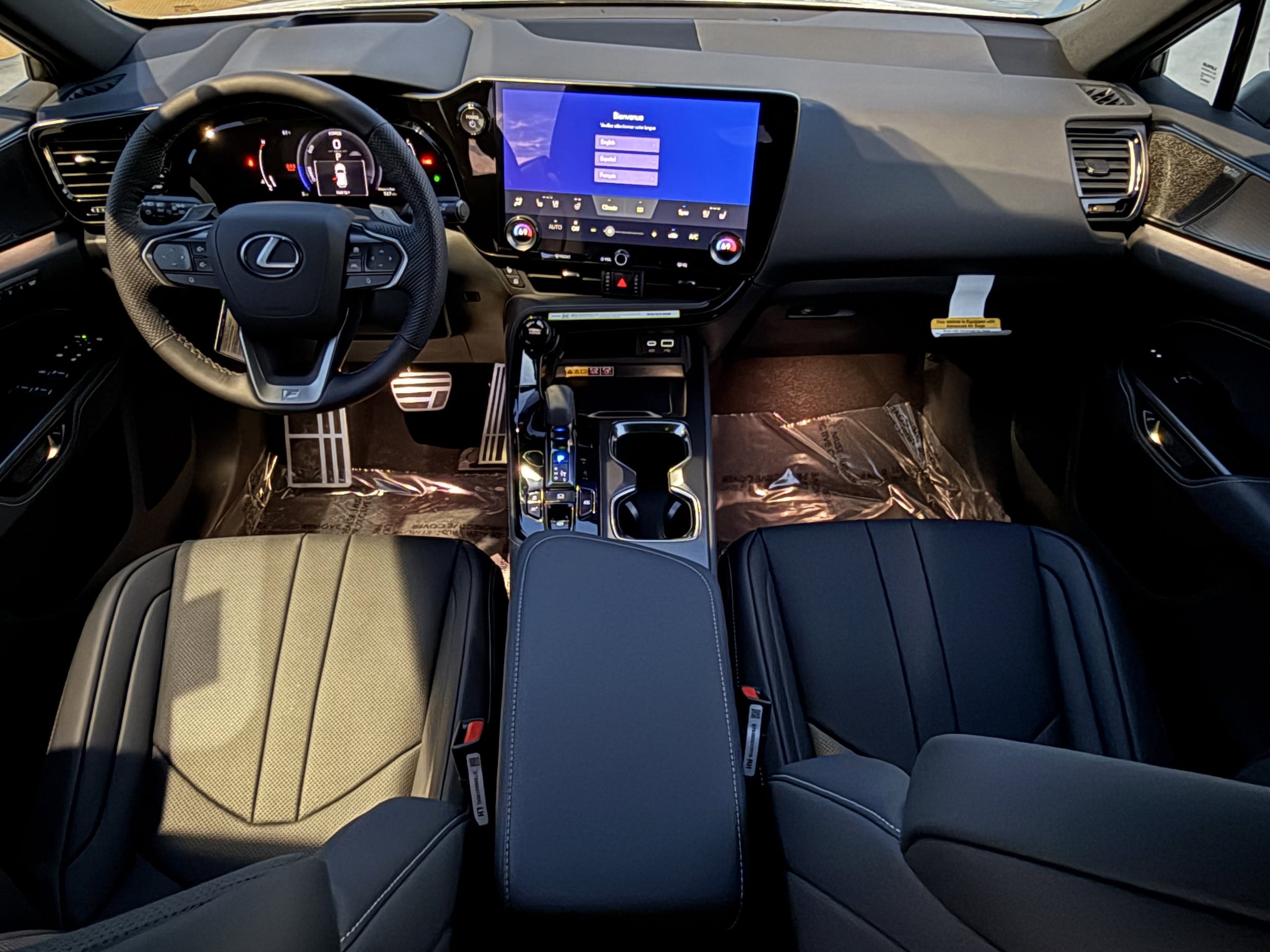 2026 Lexus NX 350h F-Sport - Photo 26