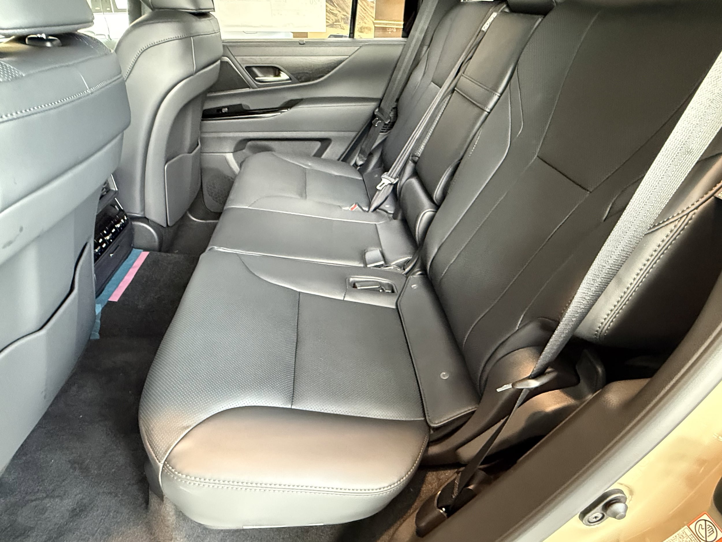 2026 Lexus LX 700h Overtrail - Photo 29