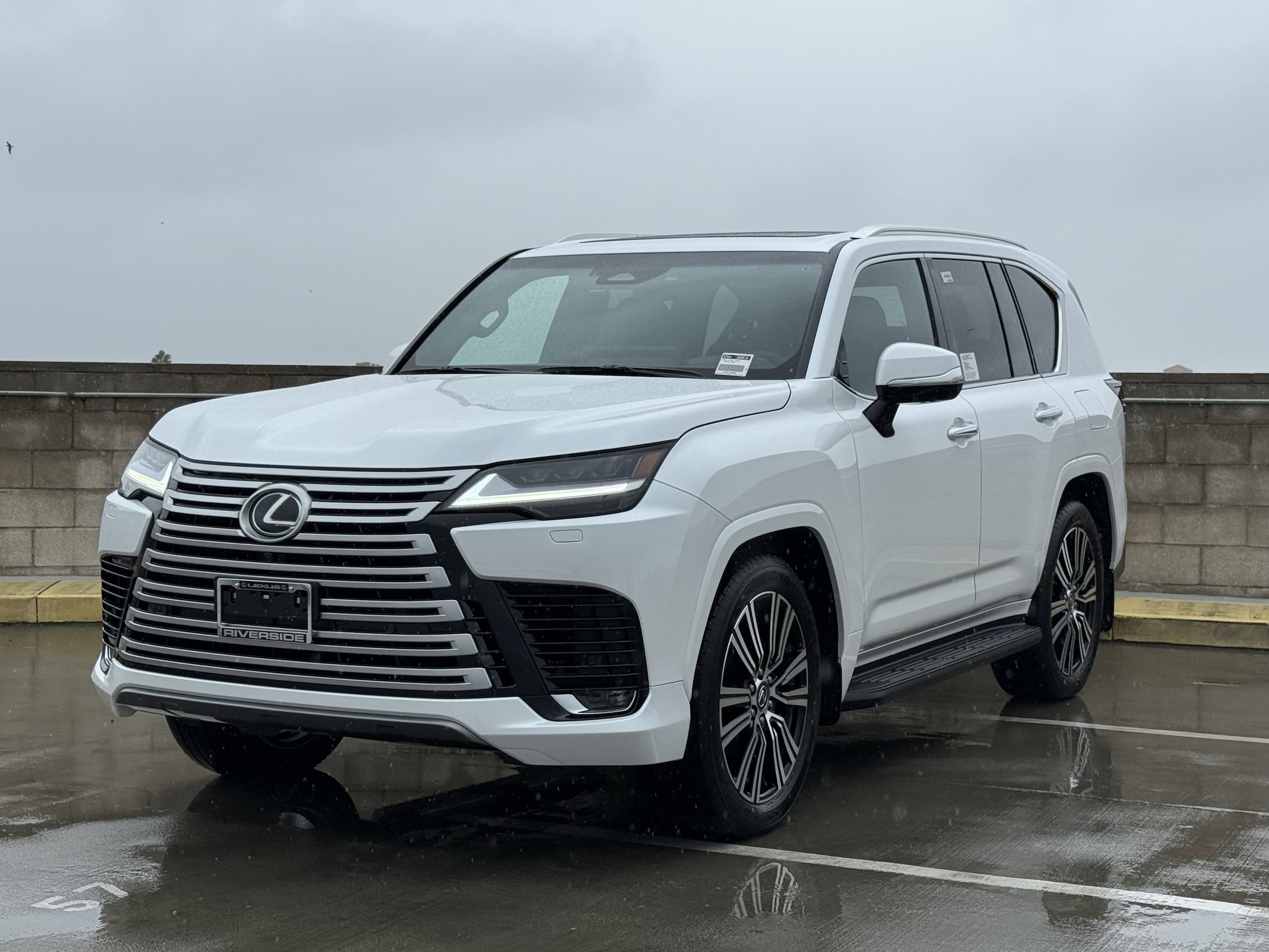 2026 Lexus LX 600 Luxury - Photo 7