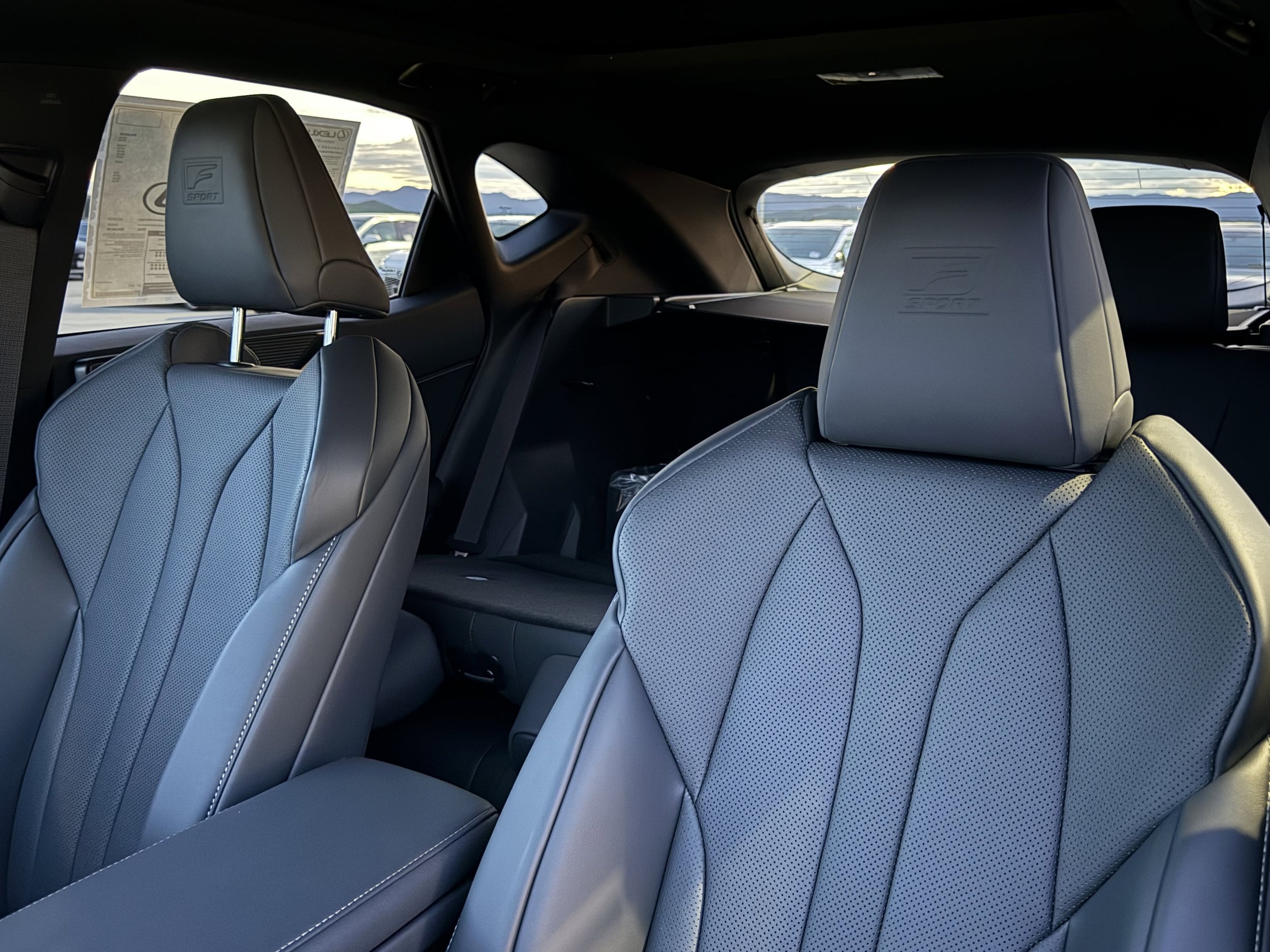 2026 Lexus NX 350h F-Sport - Photo 18