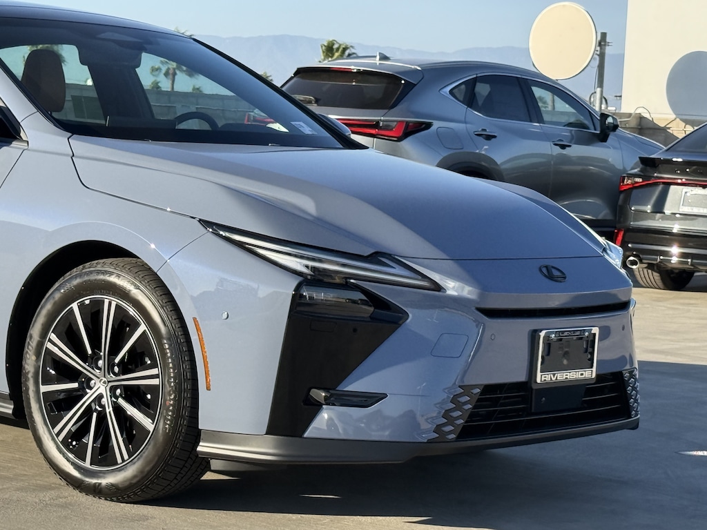 New 2026 Lexus ES ES 350h Premium+ SEDAN