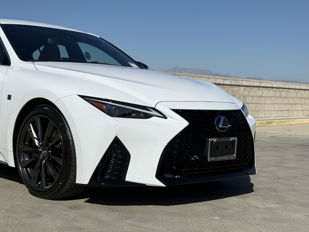 New 2025 Lexus IS IS 300 F SPORT Design SEDAN