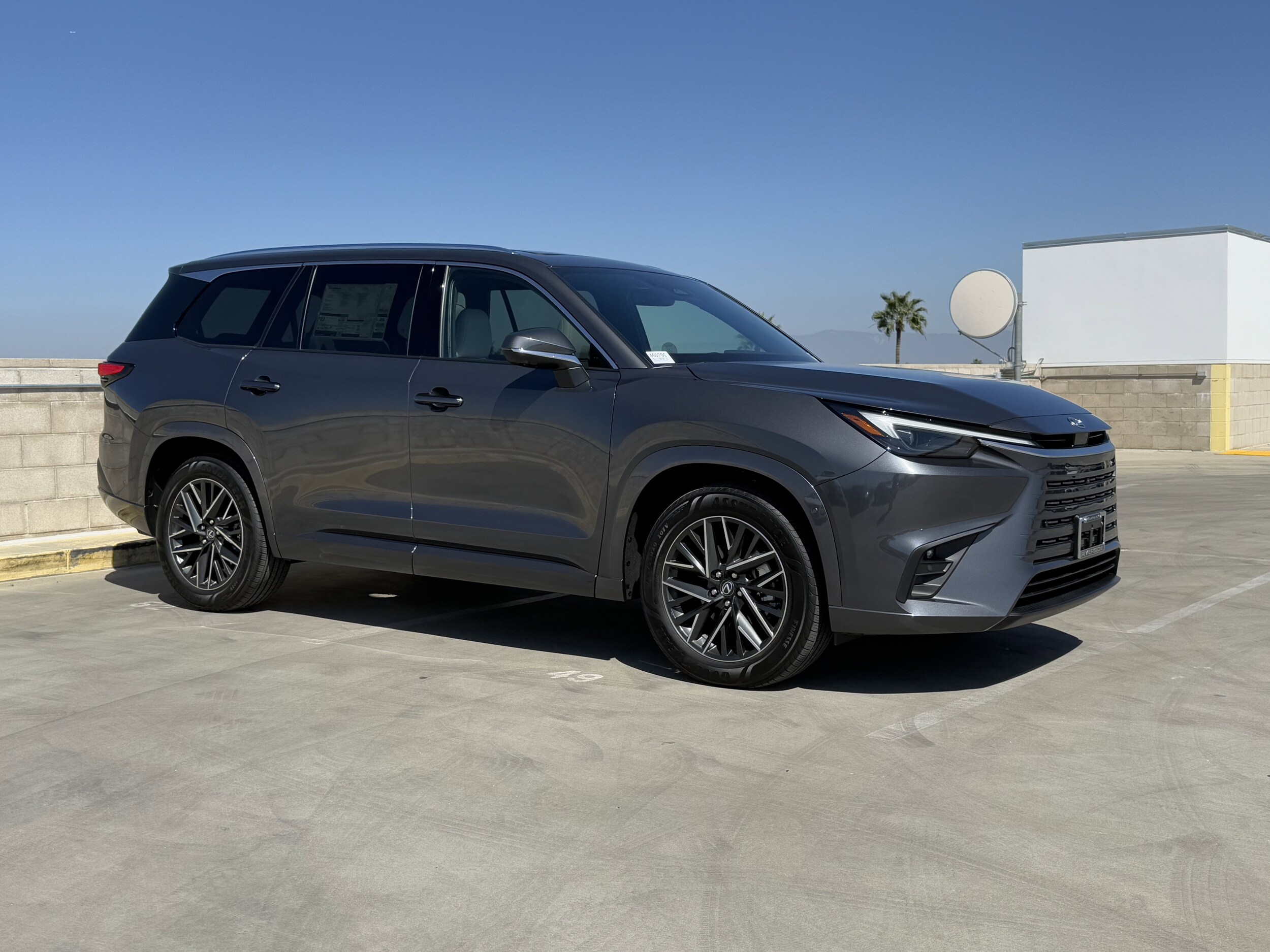 2025 Lexus TX 350 Premium photo 2