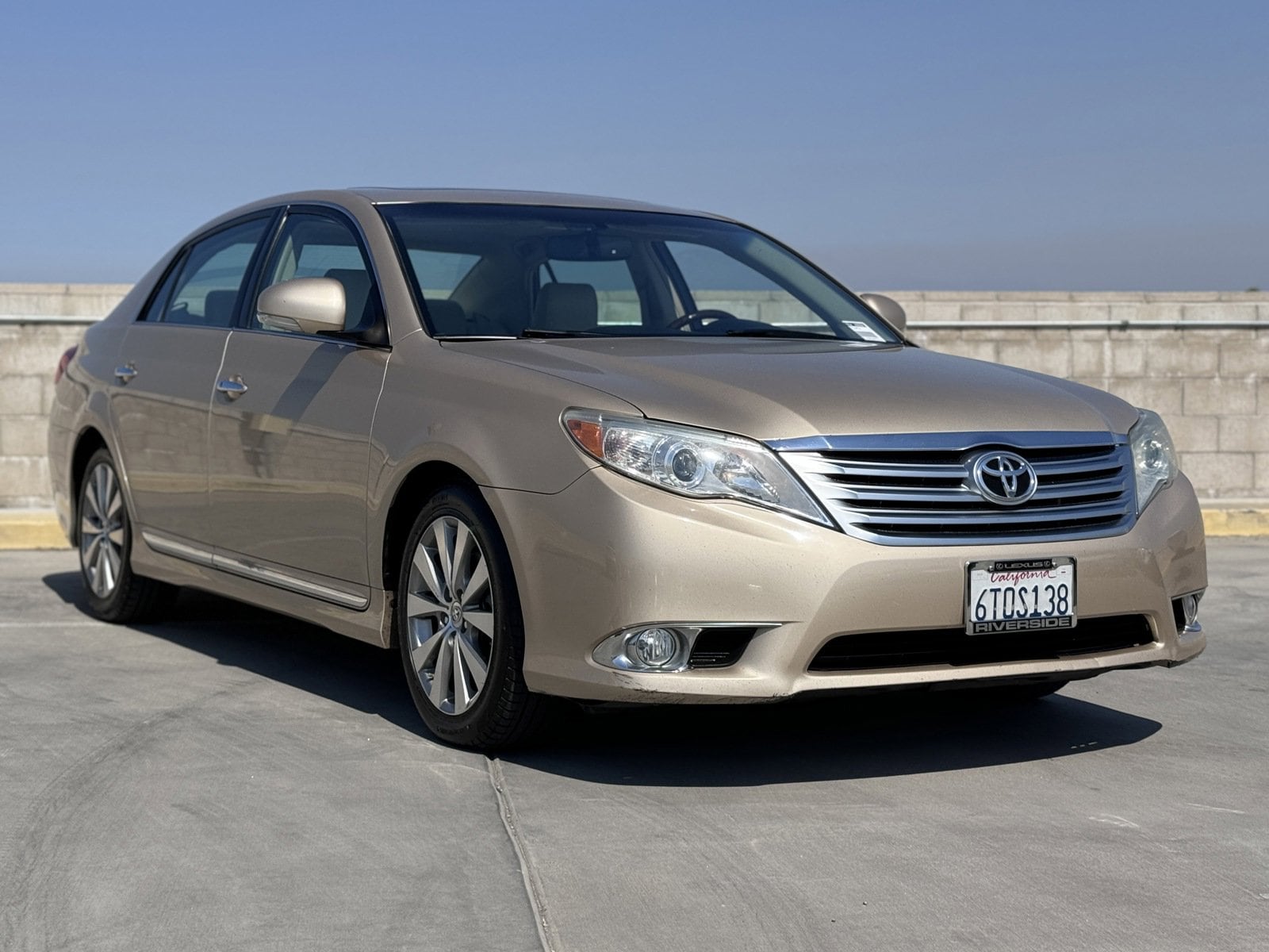 Used 2011 Toyota Avalon Limited with VIN 4T1BK3DB1BU424438 for sale in Riverside, CA