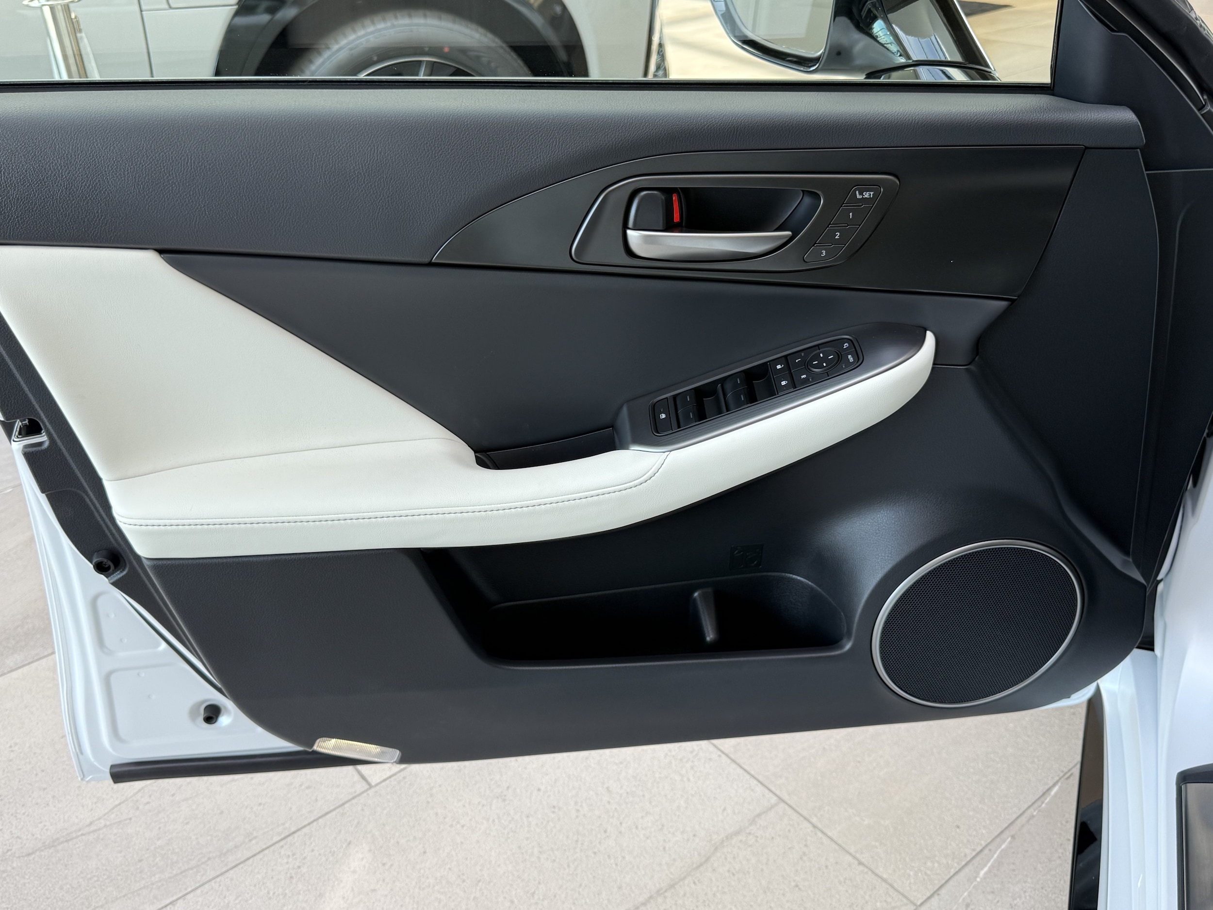 2026 Lexus IS 350 F SPORT - Photo 15