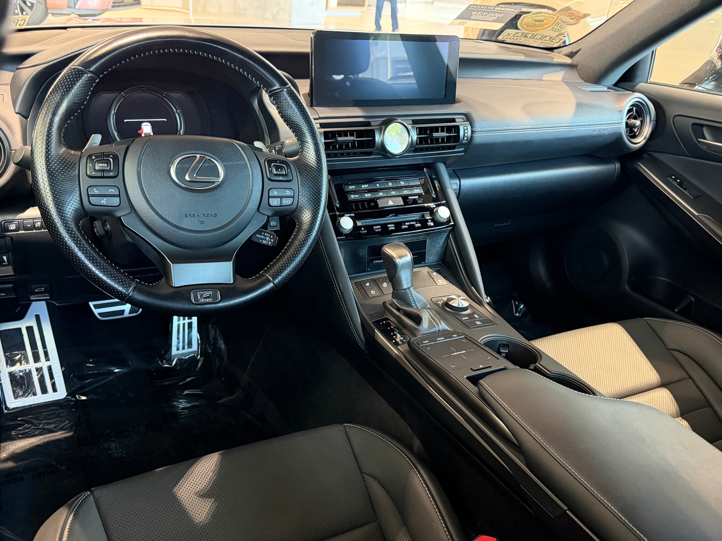 2023 Lexus IS 500 F SPORT PERFORMANCE - Photo 25