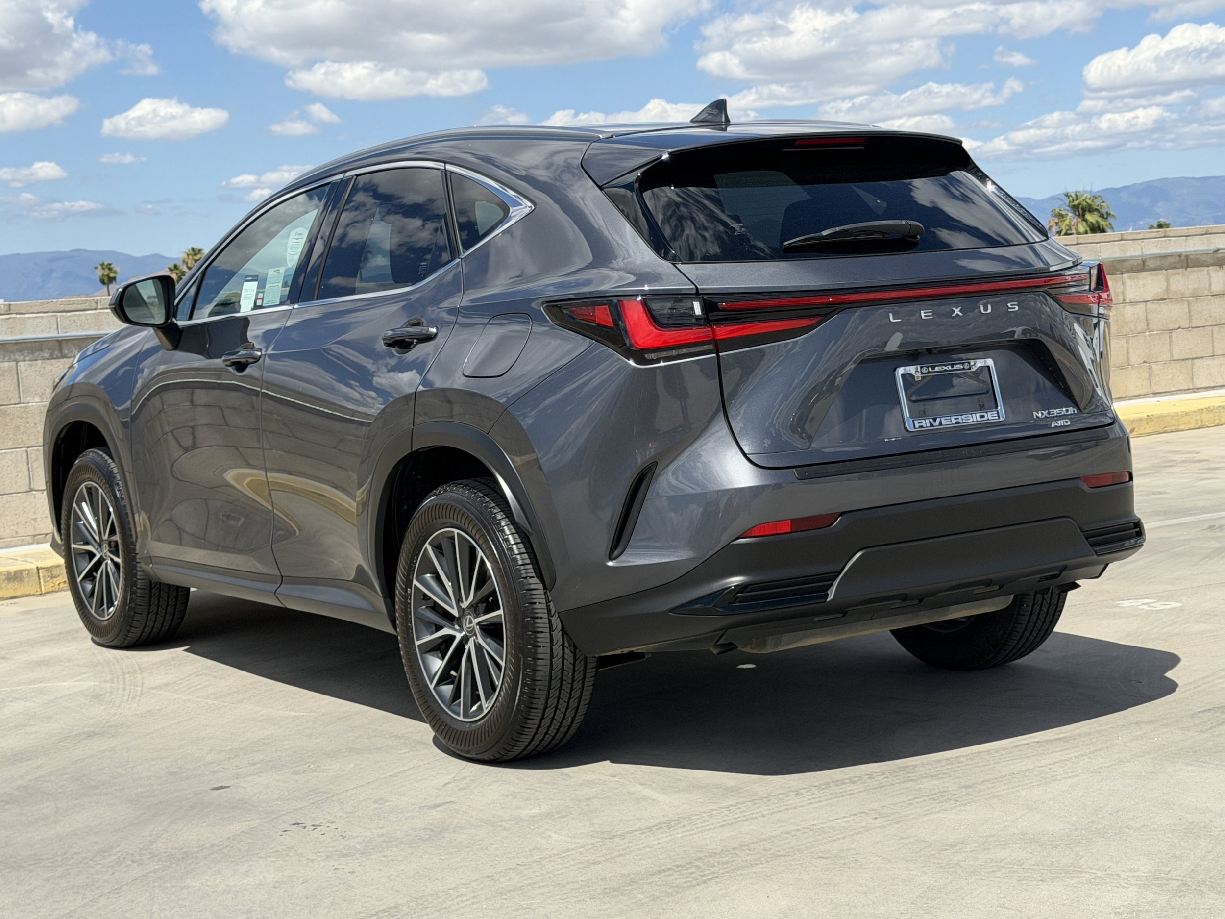 2024 LEXUS NX 350h photo 3