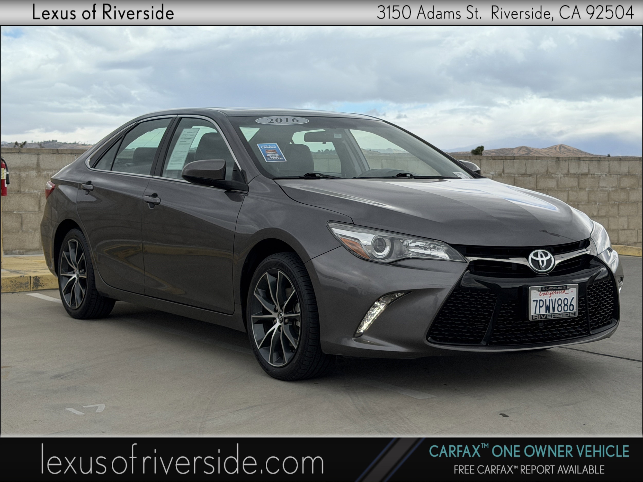 2016 Toyota Camry XSE