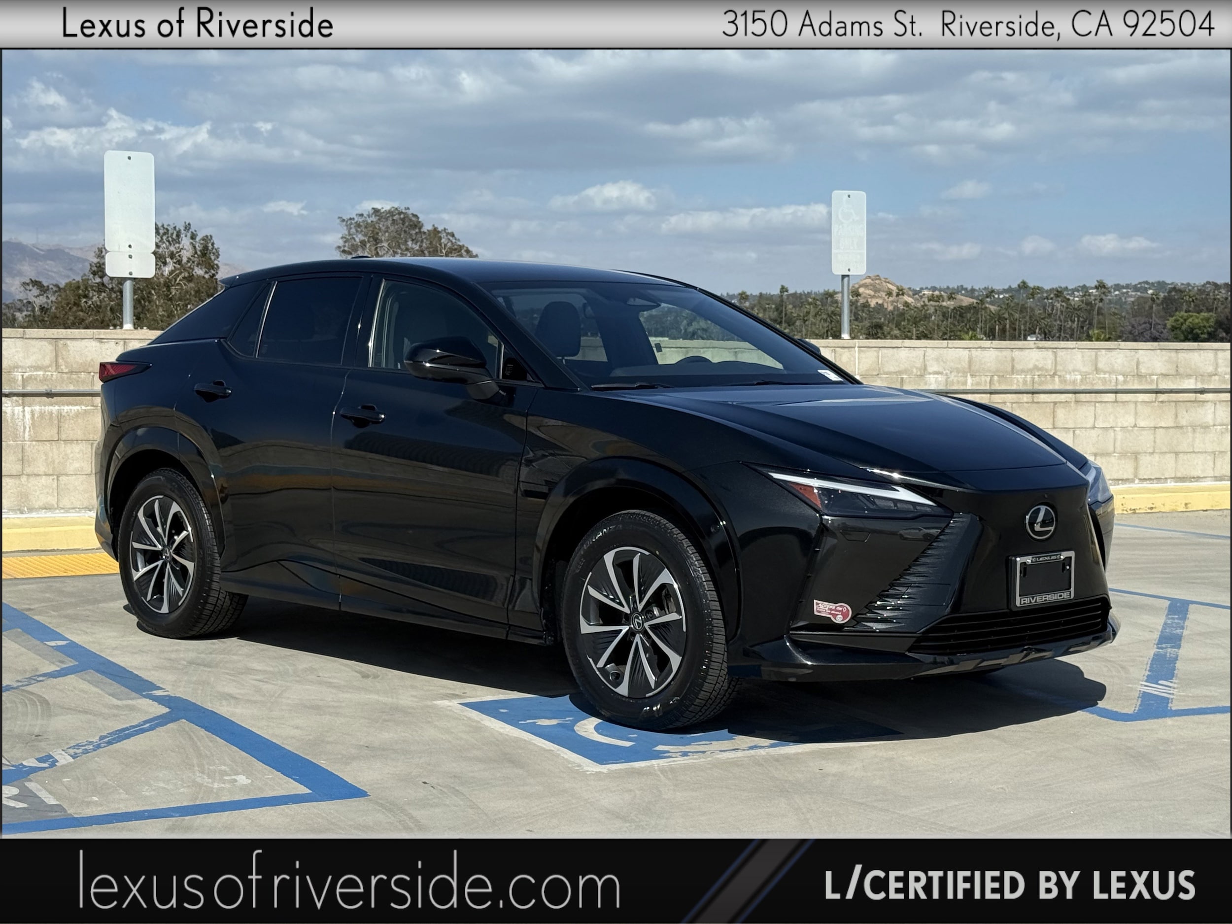 2023 Lexus RZ 450e 450e Premium AWD w/ 18" Wheel's photo