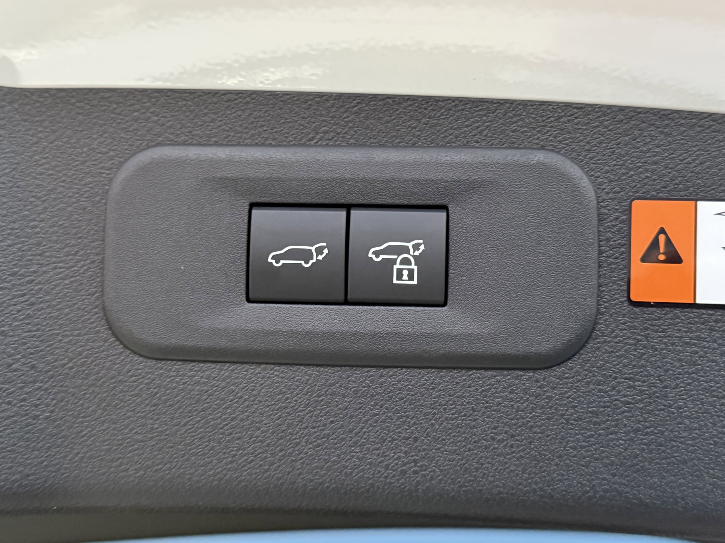 2026 Lexus NX 350h F-Sport - Photo 14