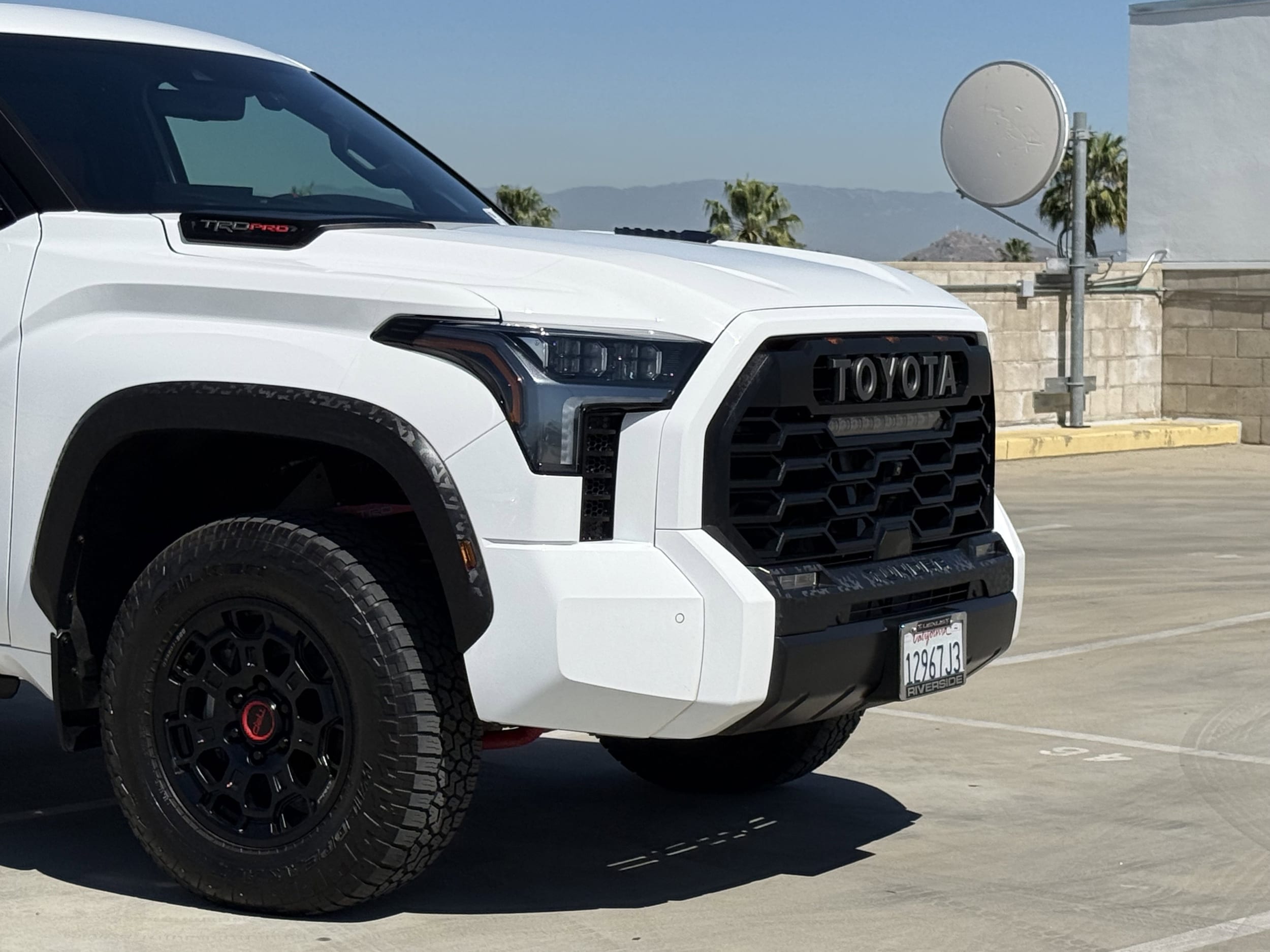 2024 Toyota Tundra i-FORCE MAX TRD Pro photo 2