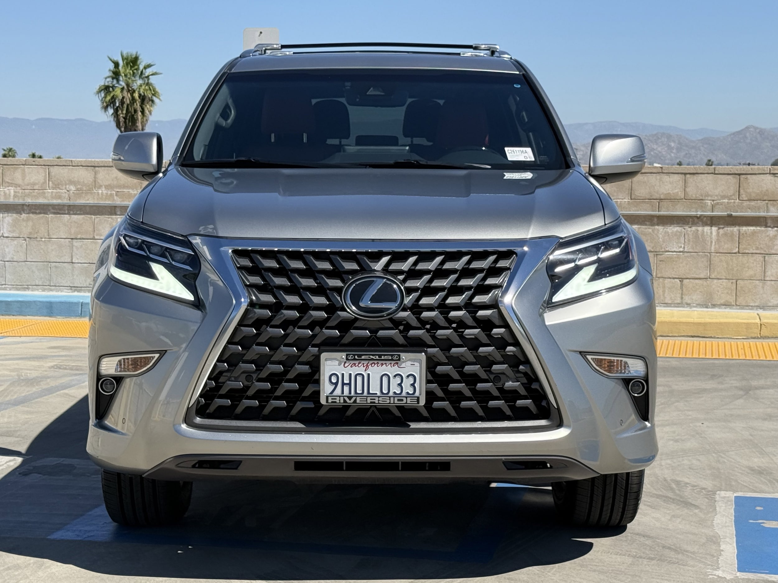 2023 LEXUS GX 460 photo 5