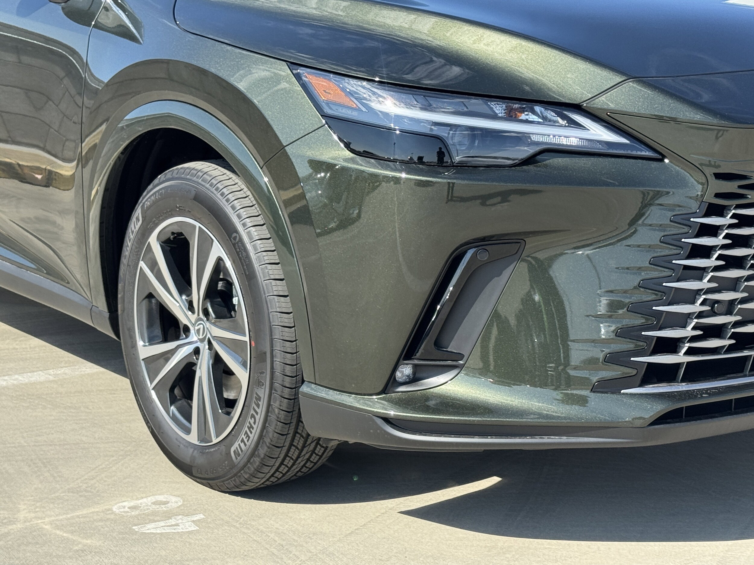 2025 Lexus RX 350 photo 3