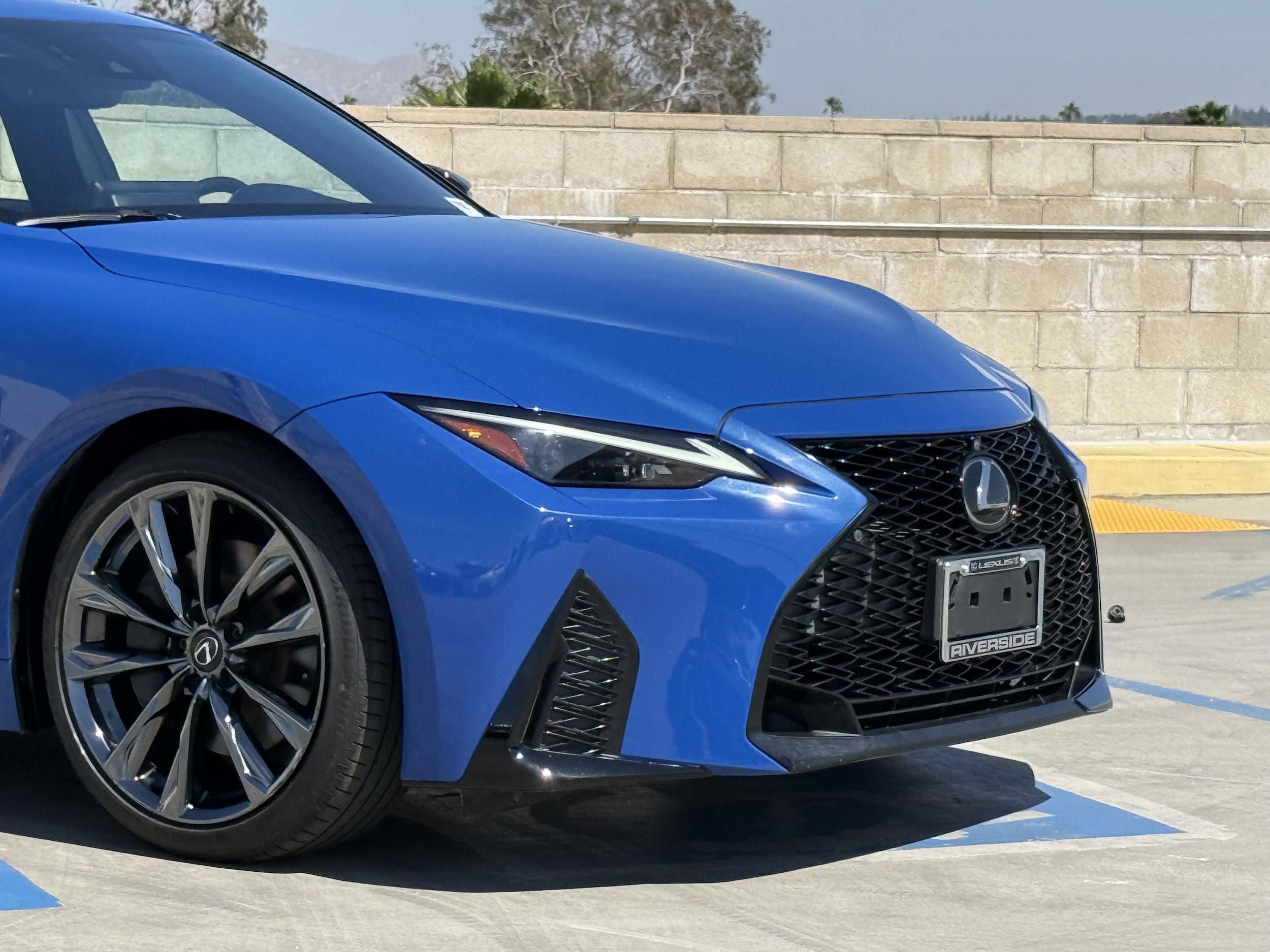 2023 LEXUS IS 350 F SPORT photo 2