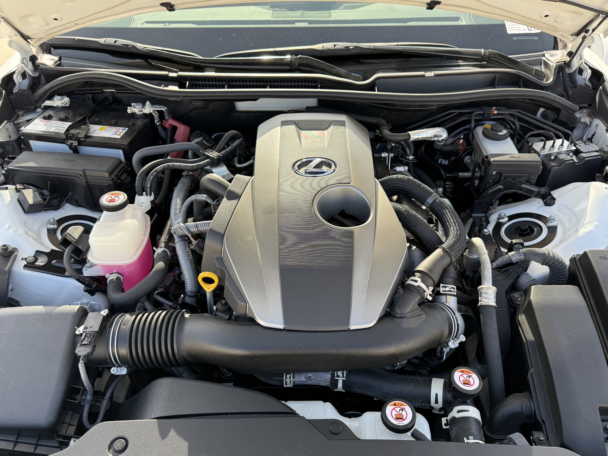 2024 Lexus IS 300 - Photo 31