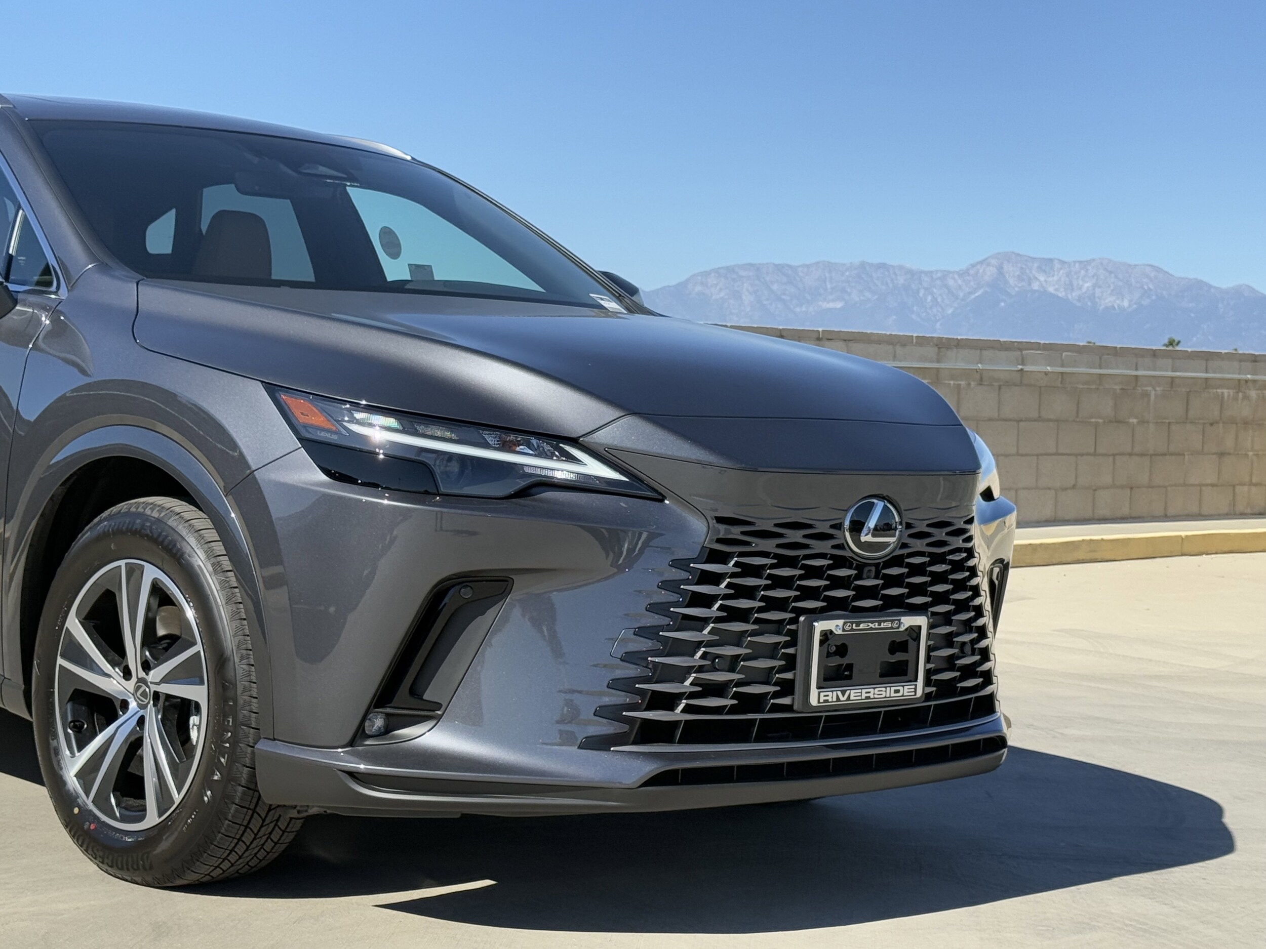 2026 Lexus RX 350 Premium photo 3