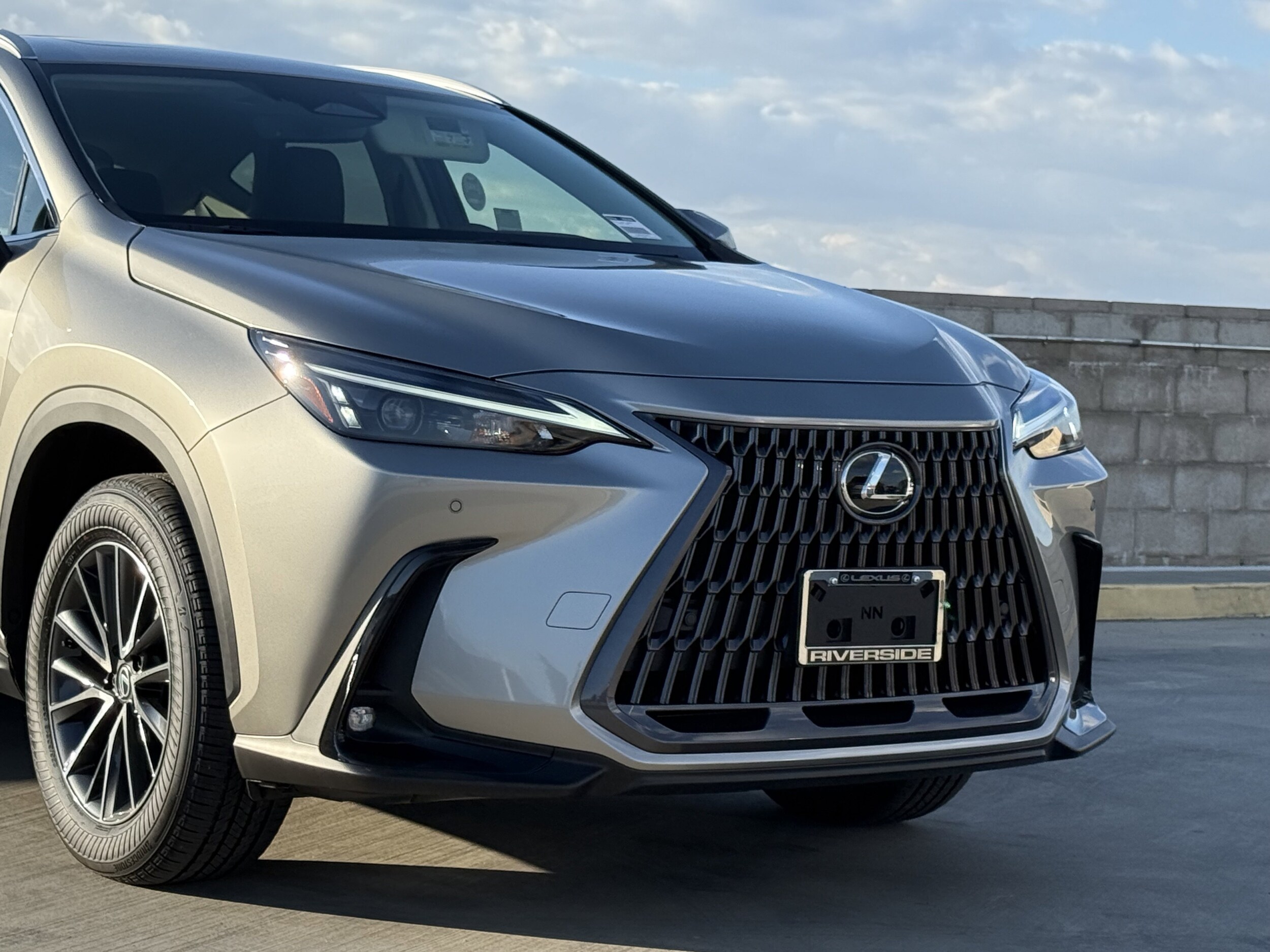 2026 Lexus NX 350 Premium photo 3