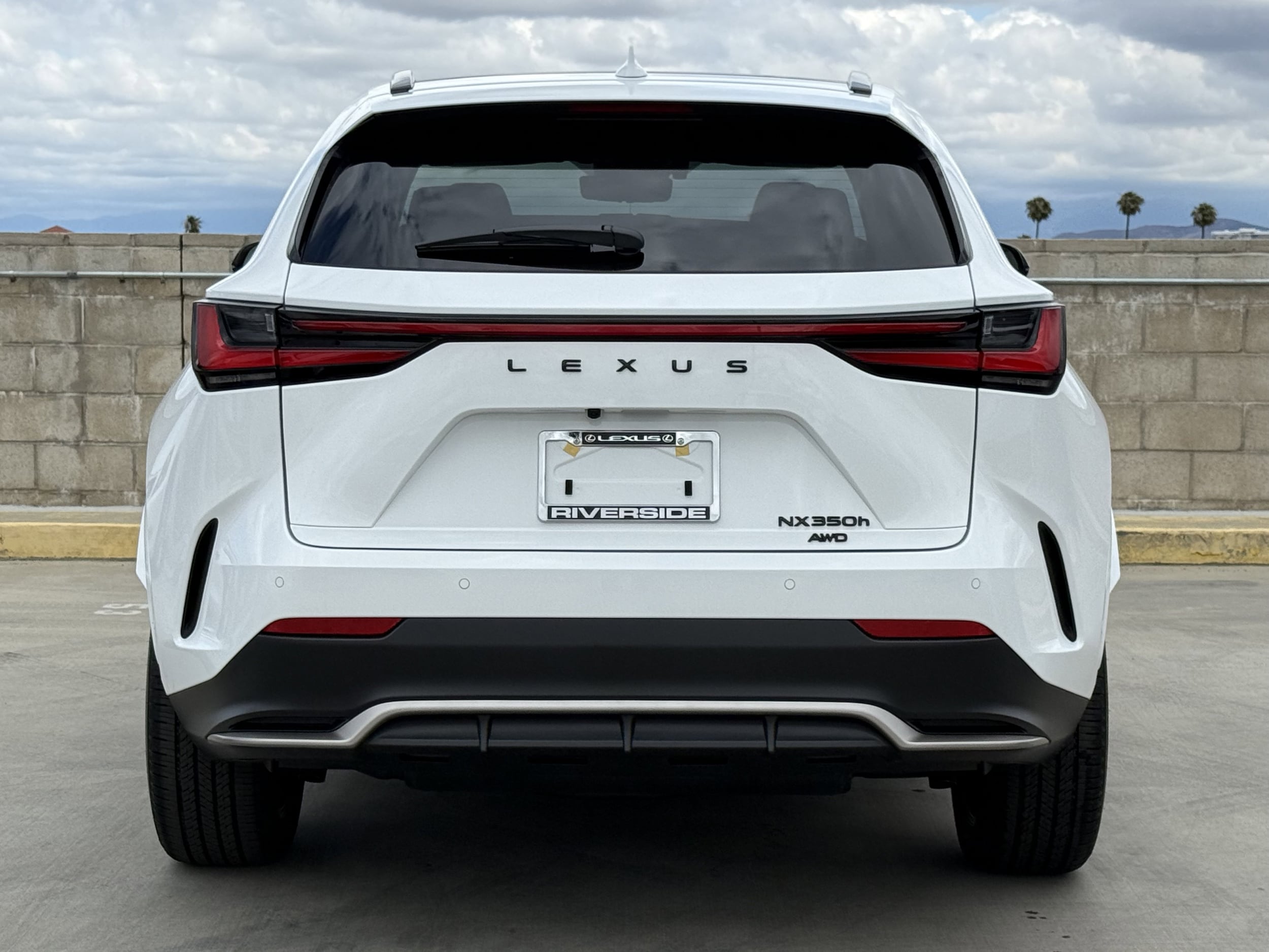 2026 Lexus NX 350h F-Sport - Photo 10