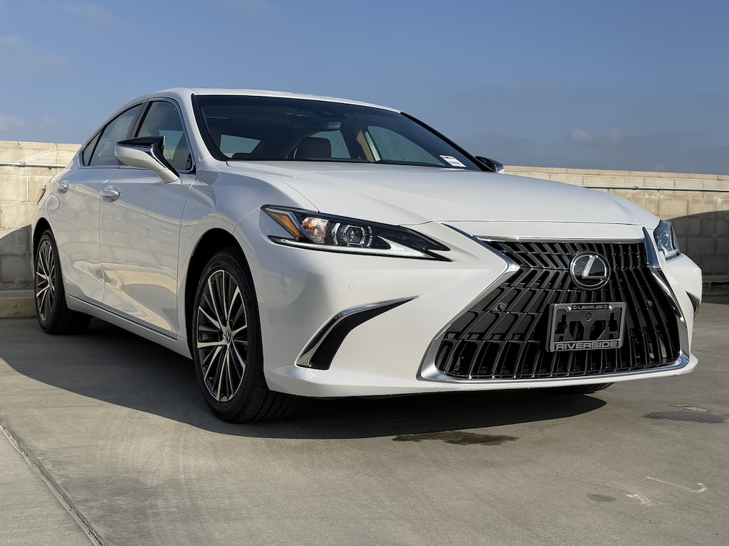 New 2025 Lexus ES 350 SEDAN
