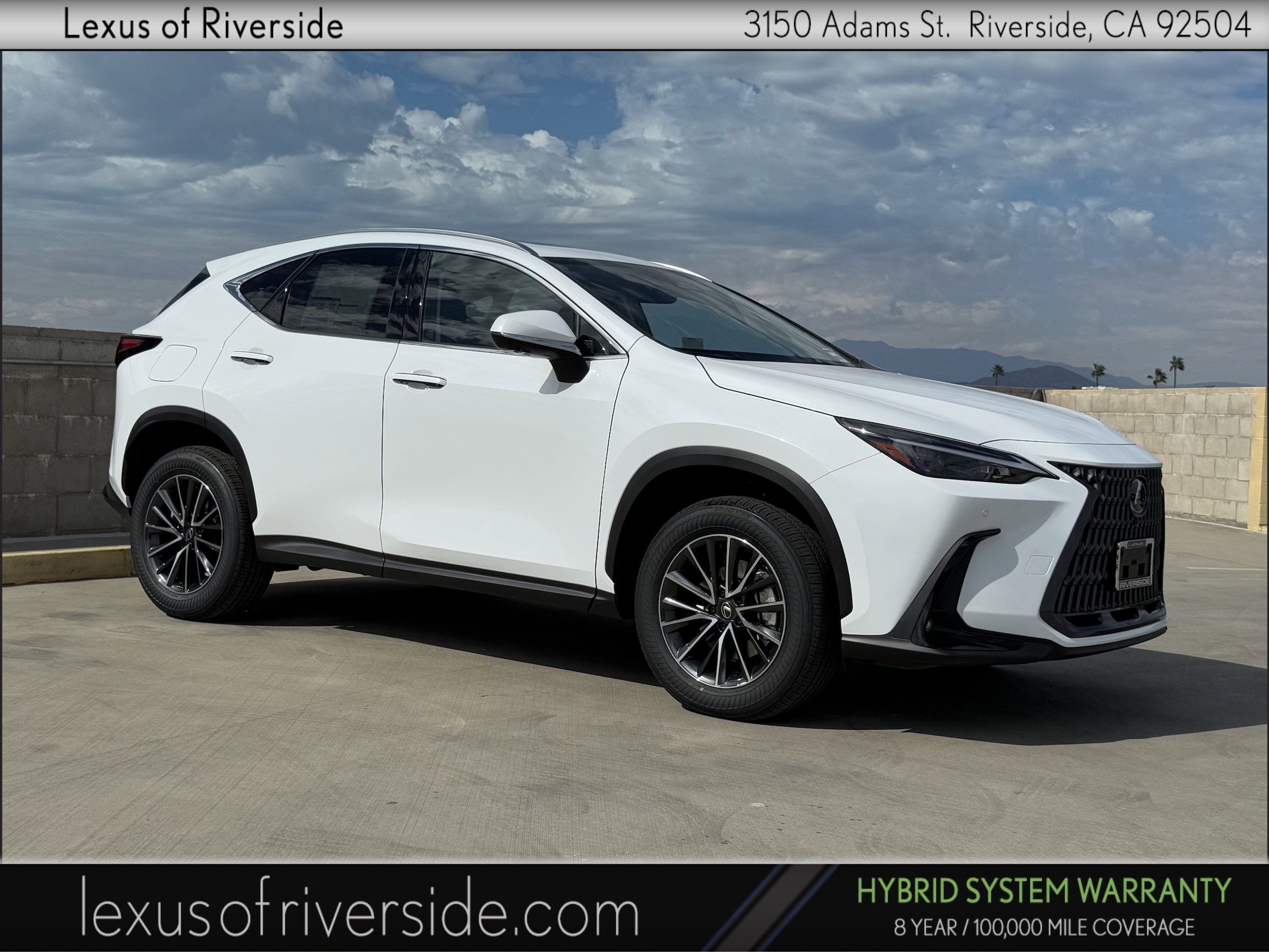 2026 Lexus NX PHEV 450h+'s photo